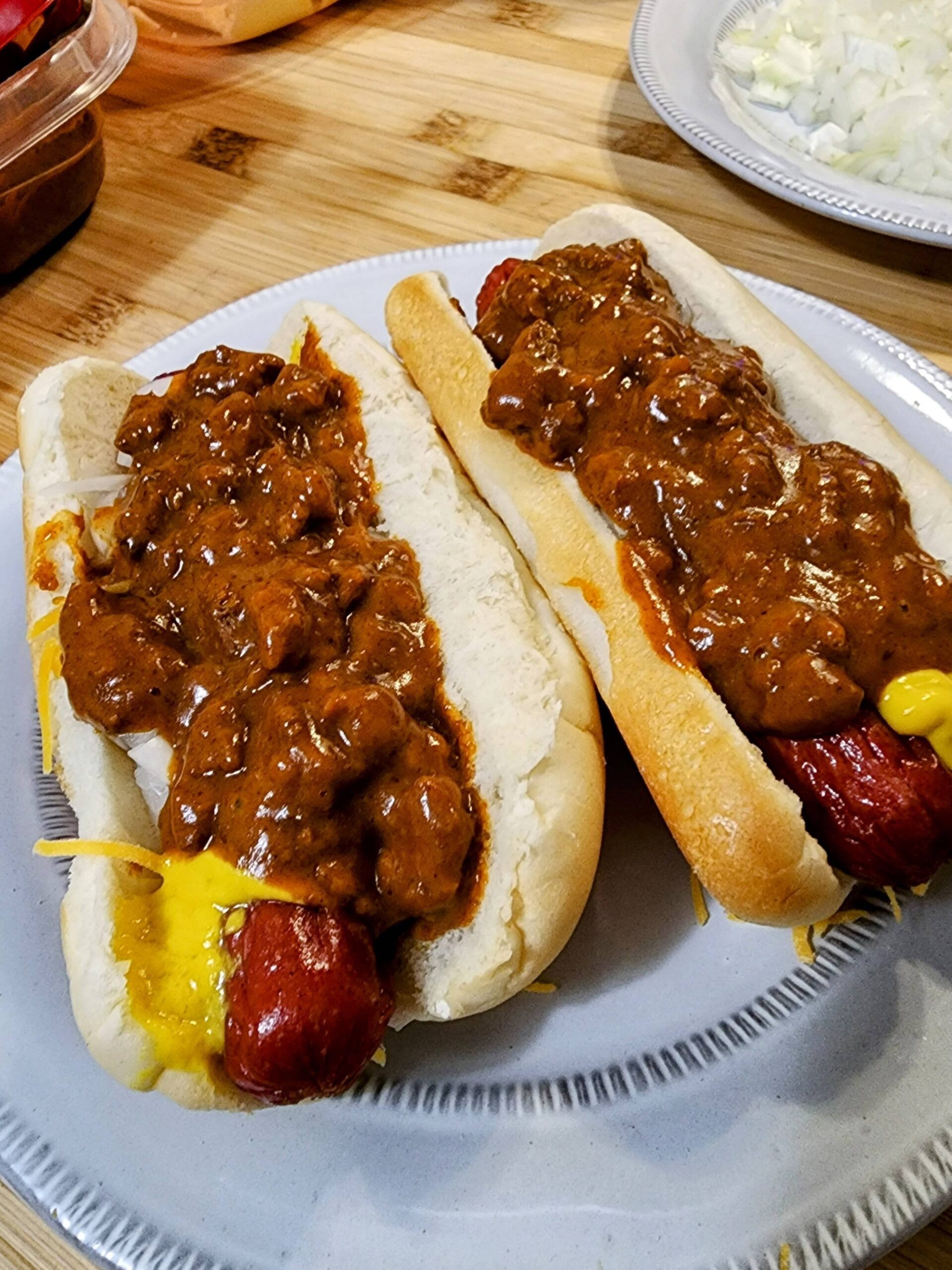 [Homemade] Chili cheddar onion mustard dog Dining and Cooking