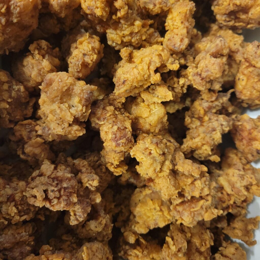 Korean fried chicken (with sauce and without)