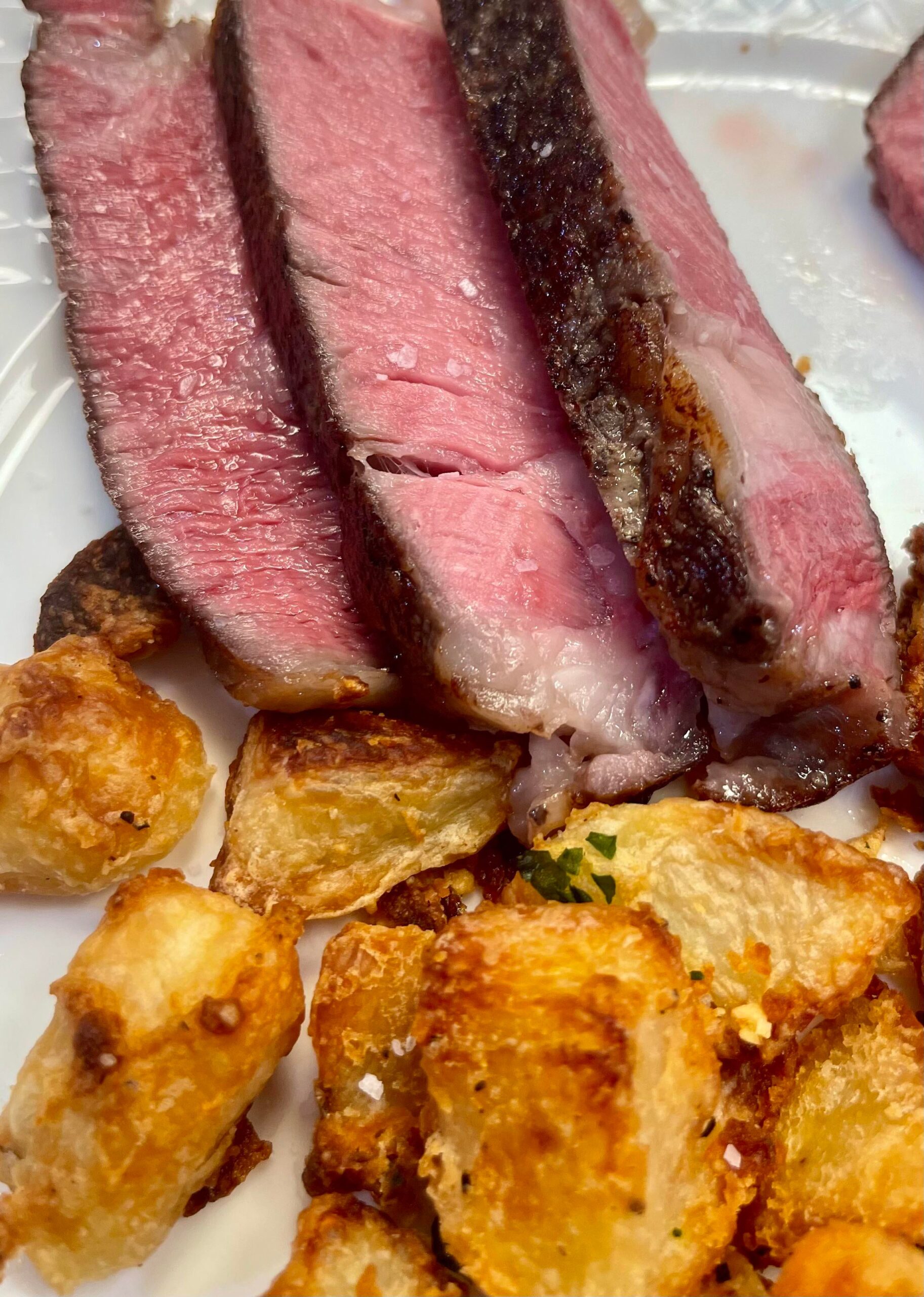 Sous vide ribeye (137 for 2.5hrs) with Serious Eats crispy roast