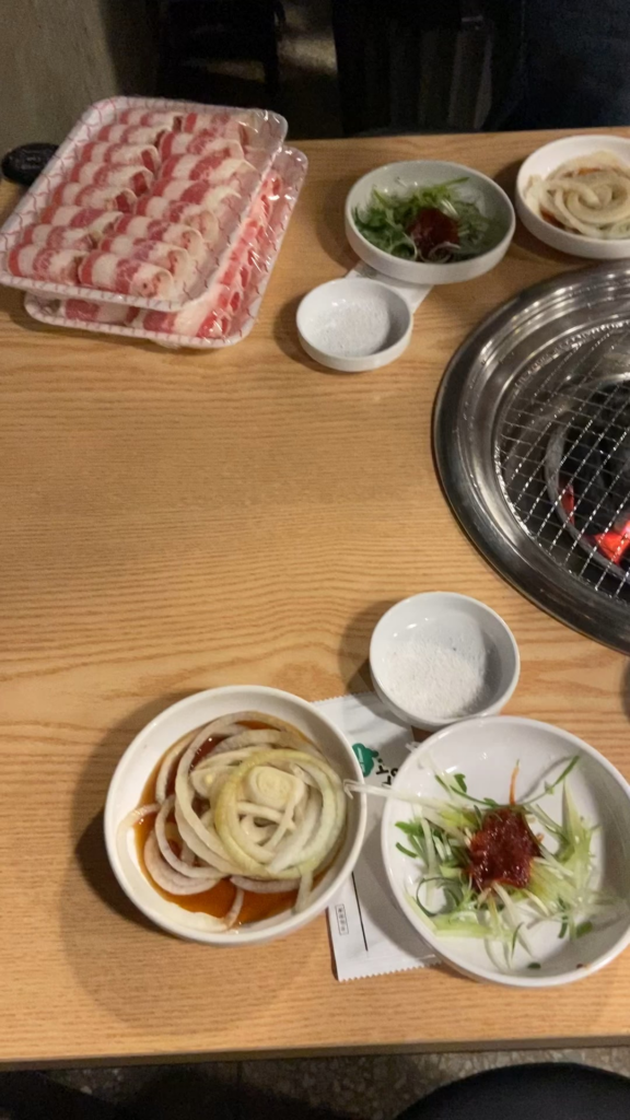 Trying Grade 1++ Hanwoo (한우) at Majang Meat Market!!