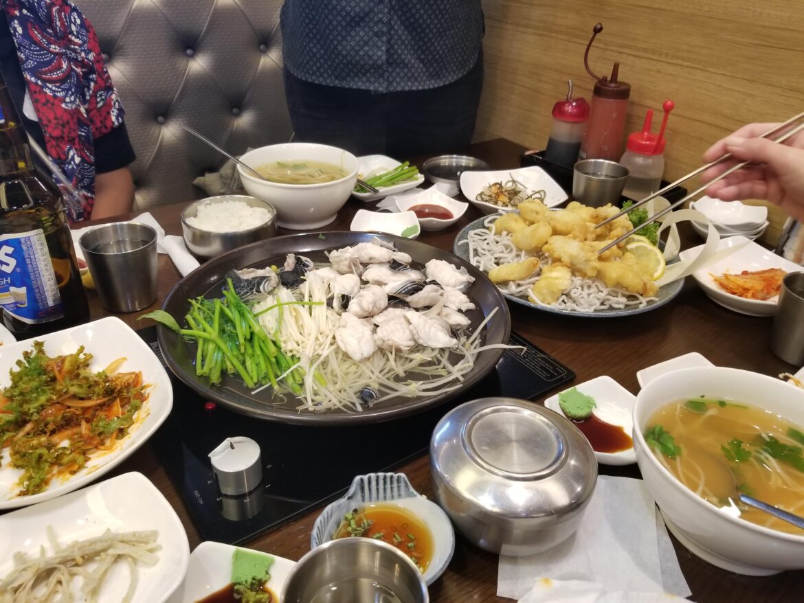 Blowfish course meal in Busan