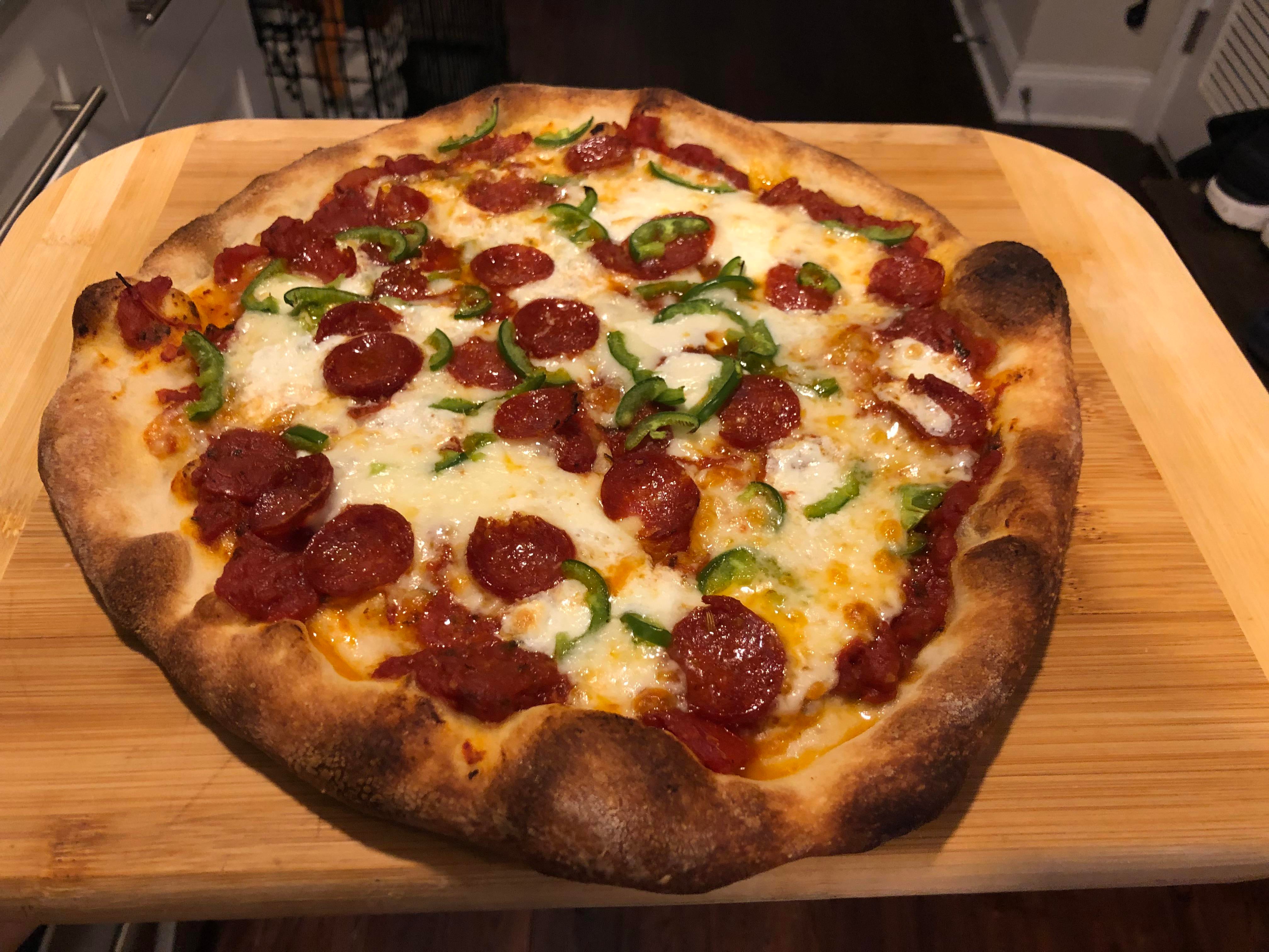 [Homemade] Pepperoni and jalapeño pizza Dining and Cooking