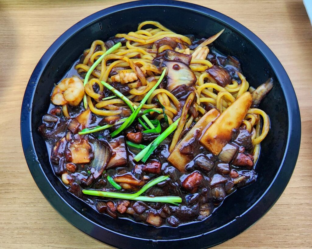 Jjajangmyeon and Tenpura (not tangsuyuk! explanation in comments)