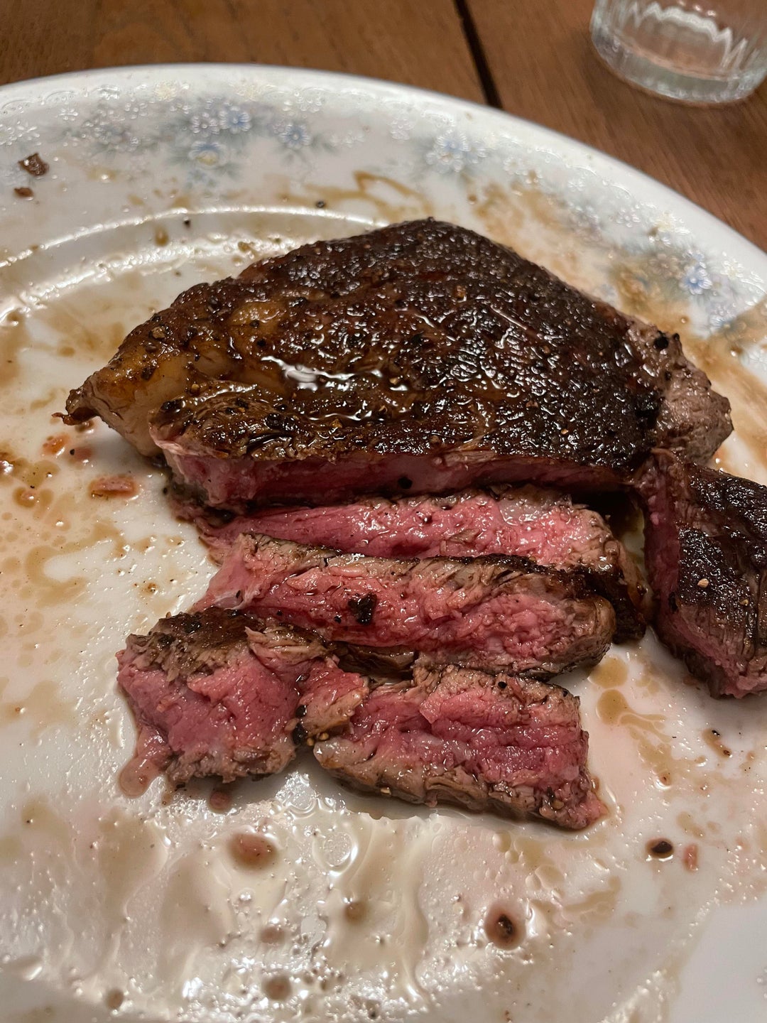 Pan too hot? Also how does one get a pool of steak juice? Dining and