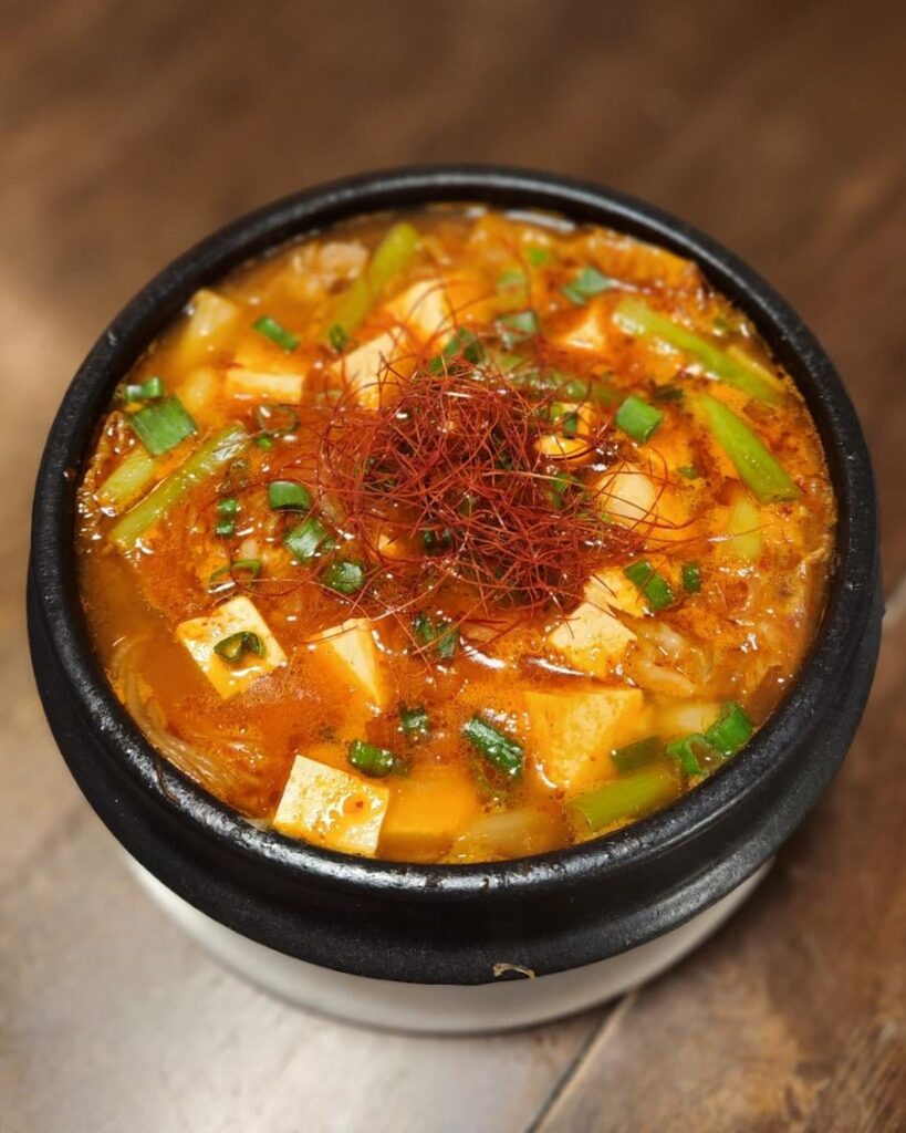 Wife wanted kimchi jjigae