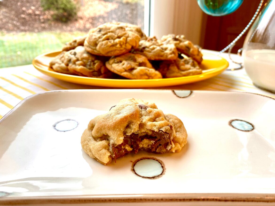 Soft, Thick, and Gooey Chocolate Chip Cookies