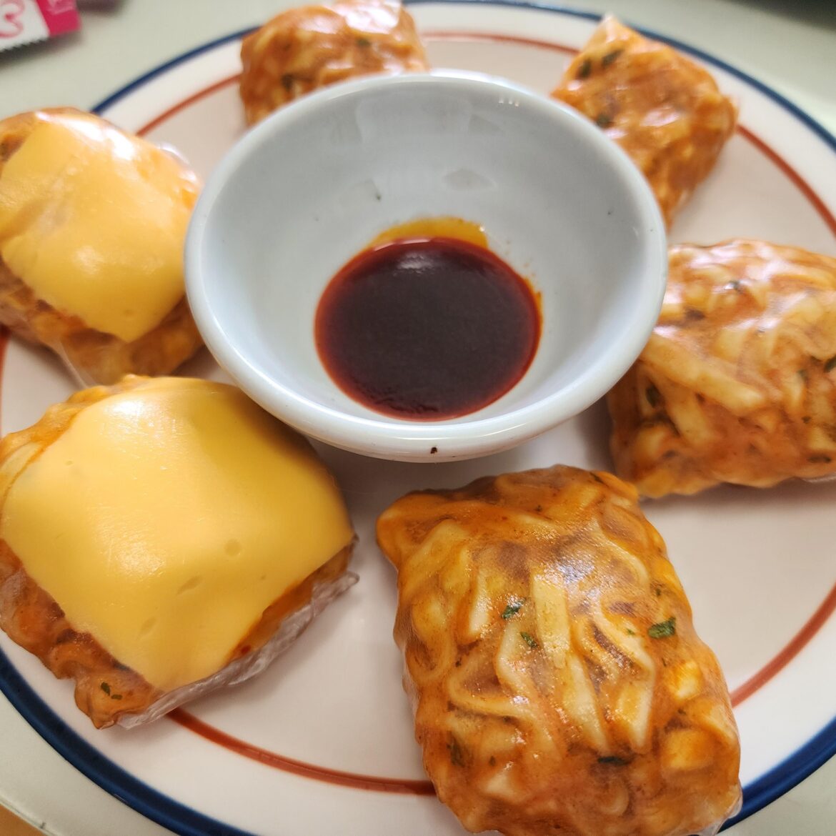 Cupramen rolls_Hot Chicken Flavor Ramen