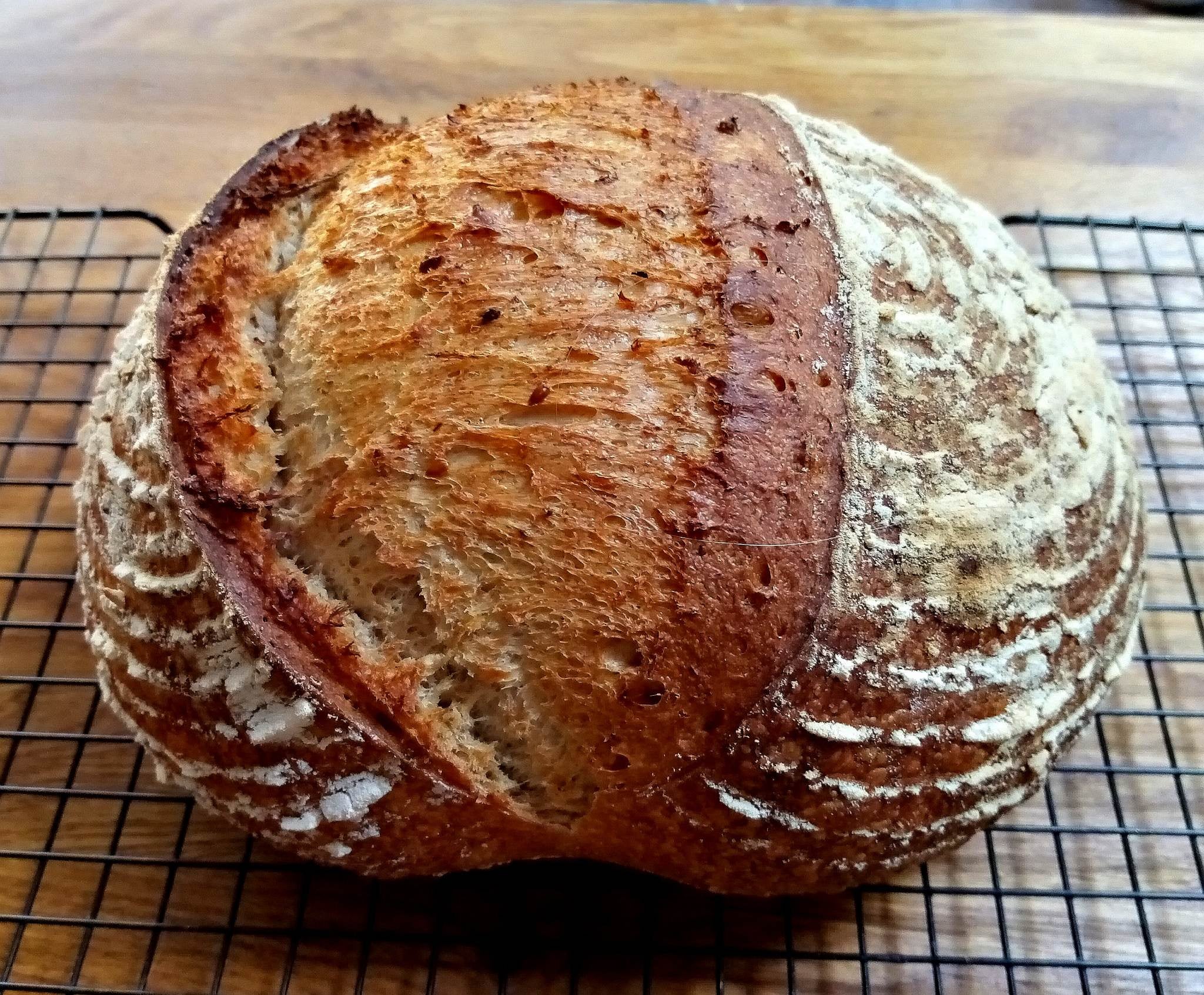 White & wholemeal sourdough with malt extract, rye flakes and linseeds