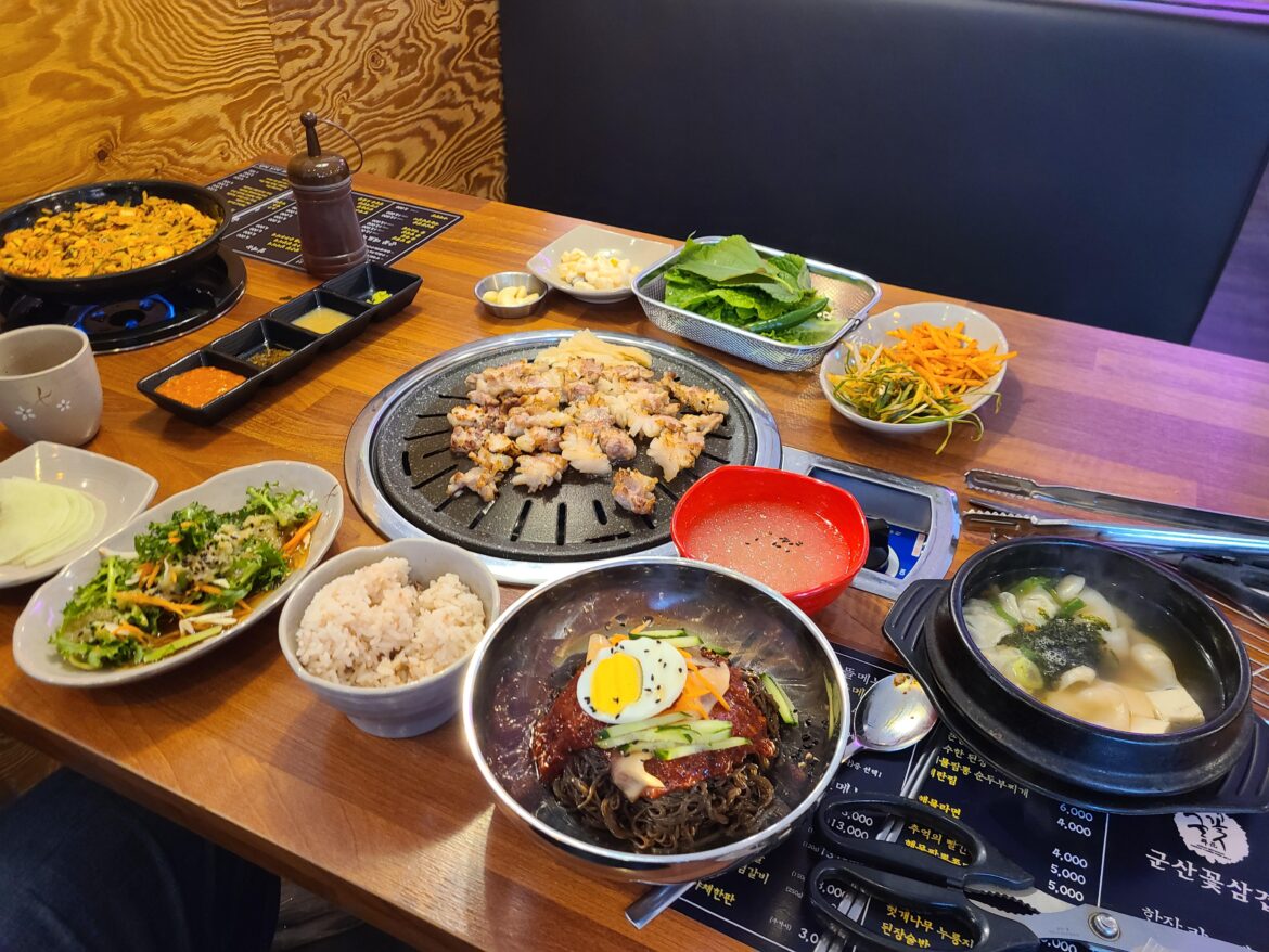 went out for samgyeopsal by myself!! i felt liberated