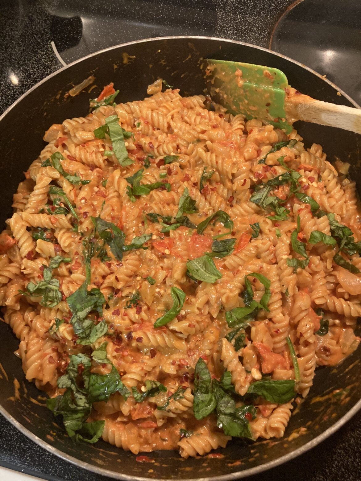 One Pan Creamy Tomato Pasta