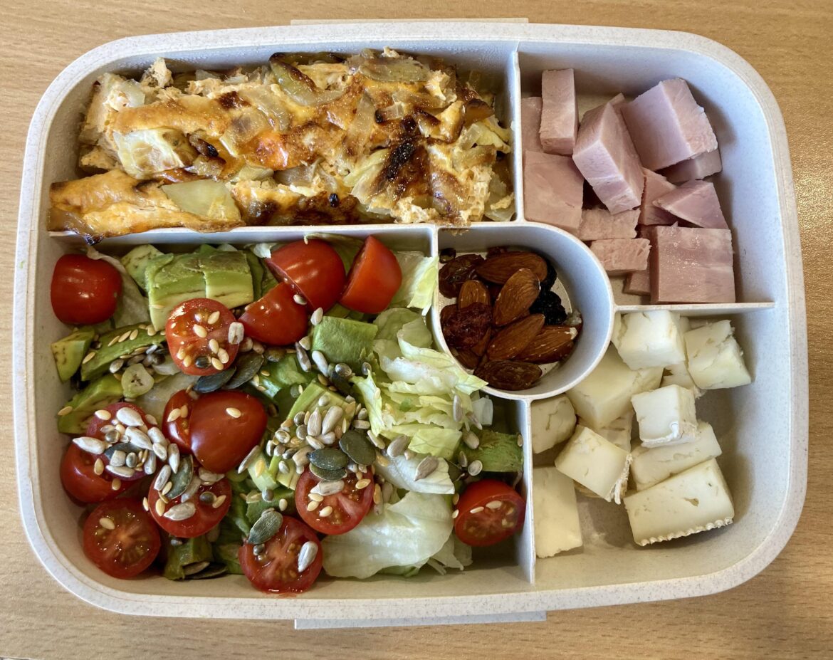 Back to my beloved bento box - an attempt at a balanced diet