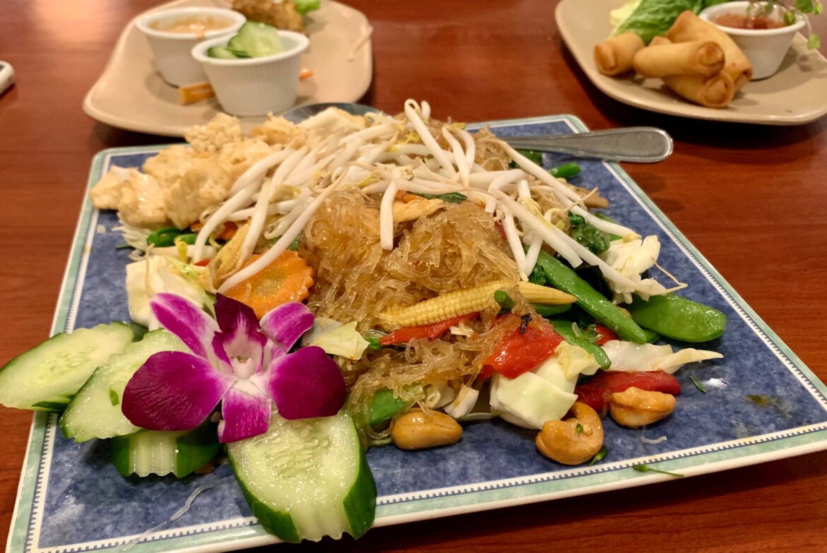 Mung bean noodles with fresh local veg ;)