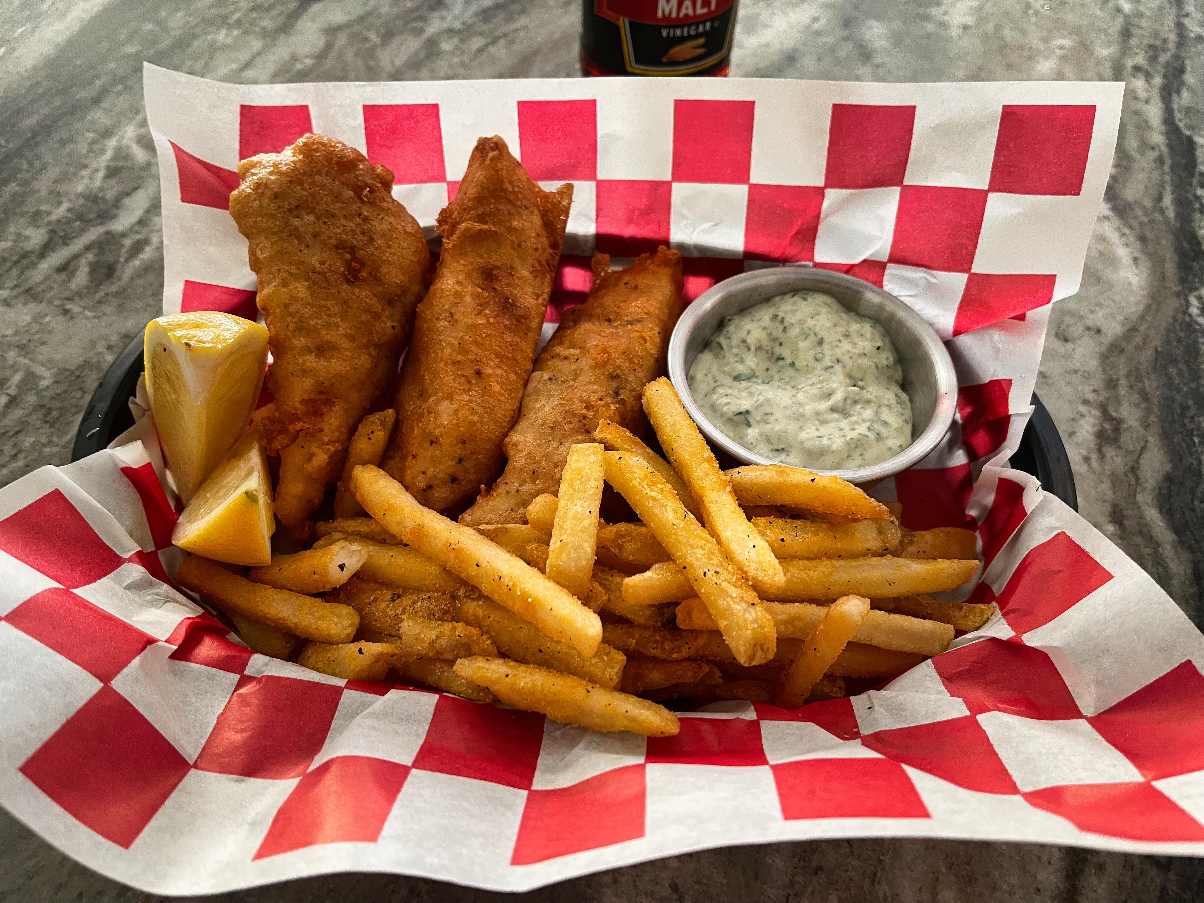 [Homemade] Beer Battered Halibut Fish&Chips Dining and Cooking