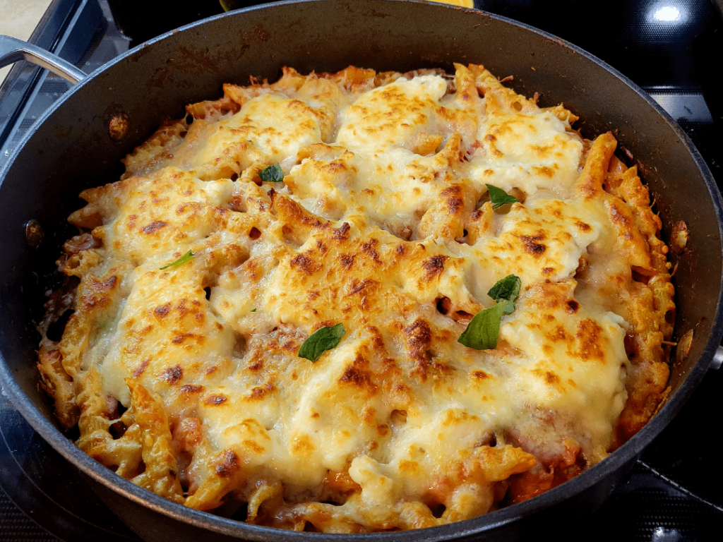 Easy Vegetable Baked Pasta!