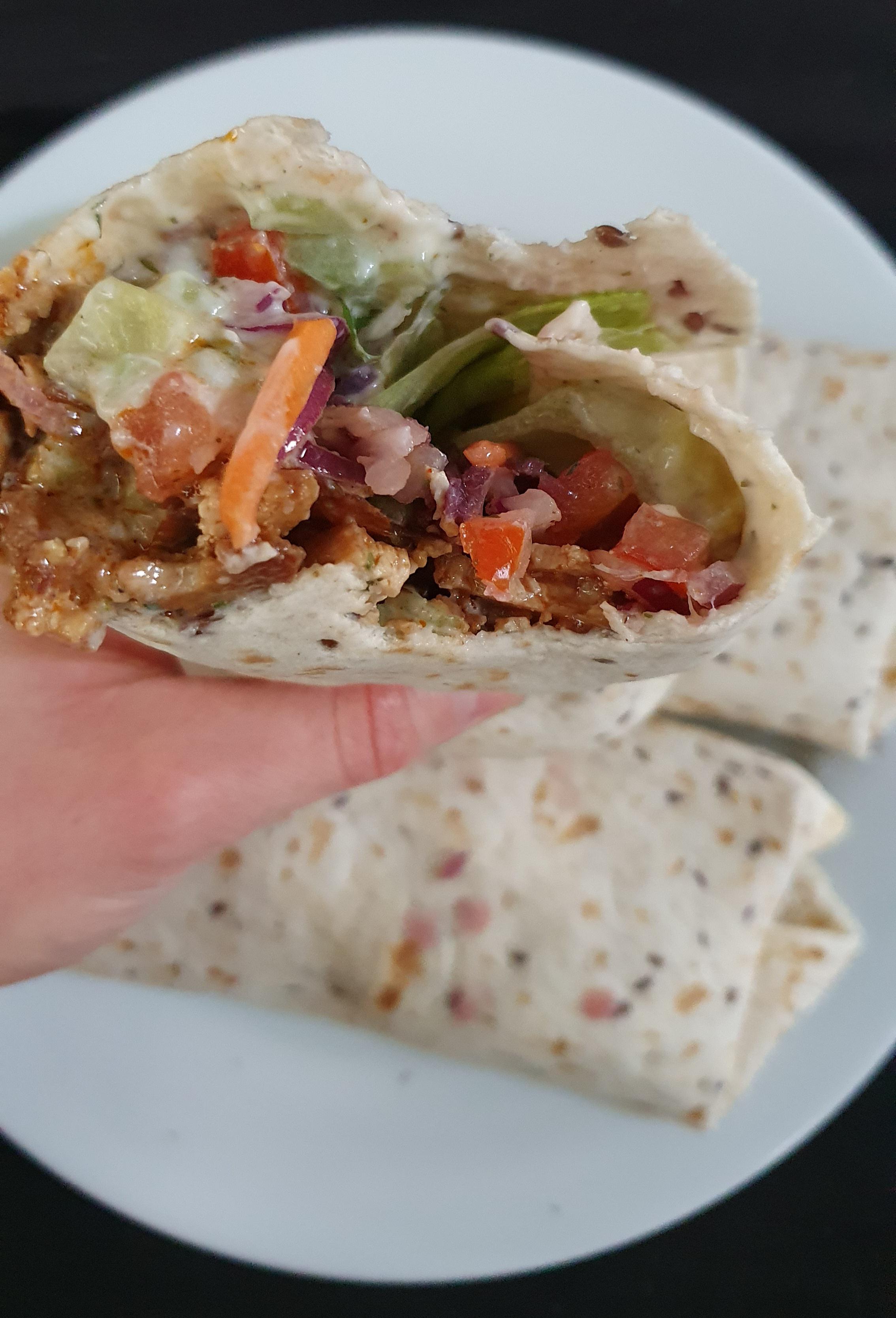 Tofubased Döner Gyros Wraps holy hell they were good!!! Dining and