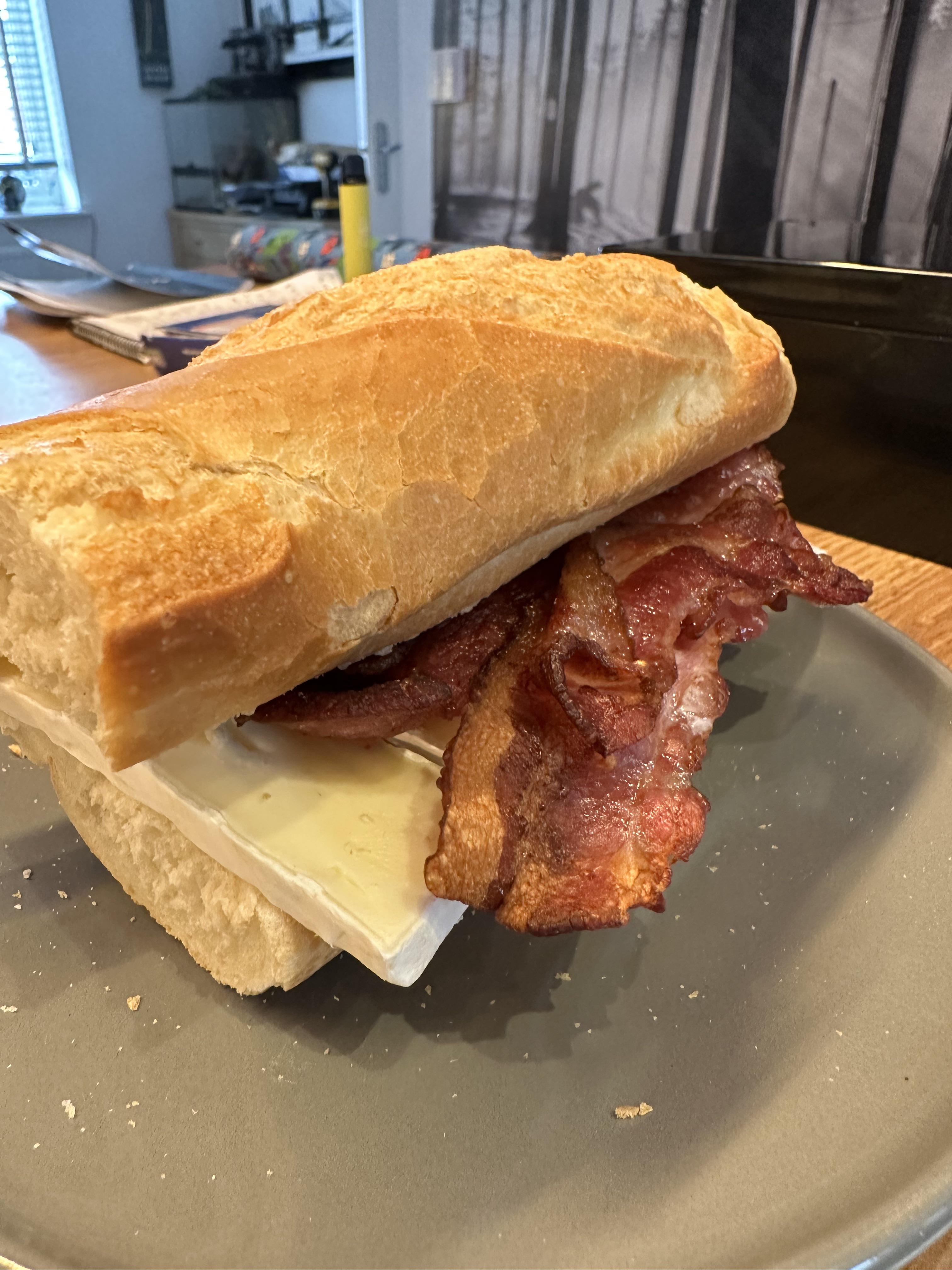 A simple bacon and Brie Dining and Cooking