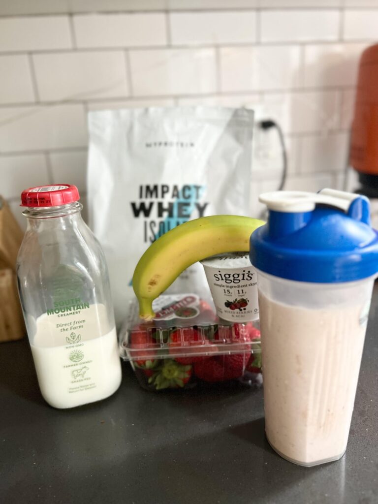 Higher calorie 70g protein shake for those weightlifting days when you eat some exercise calories back.