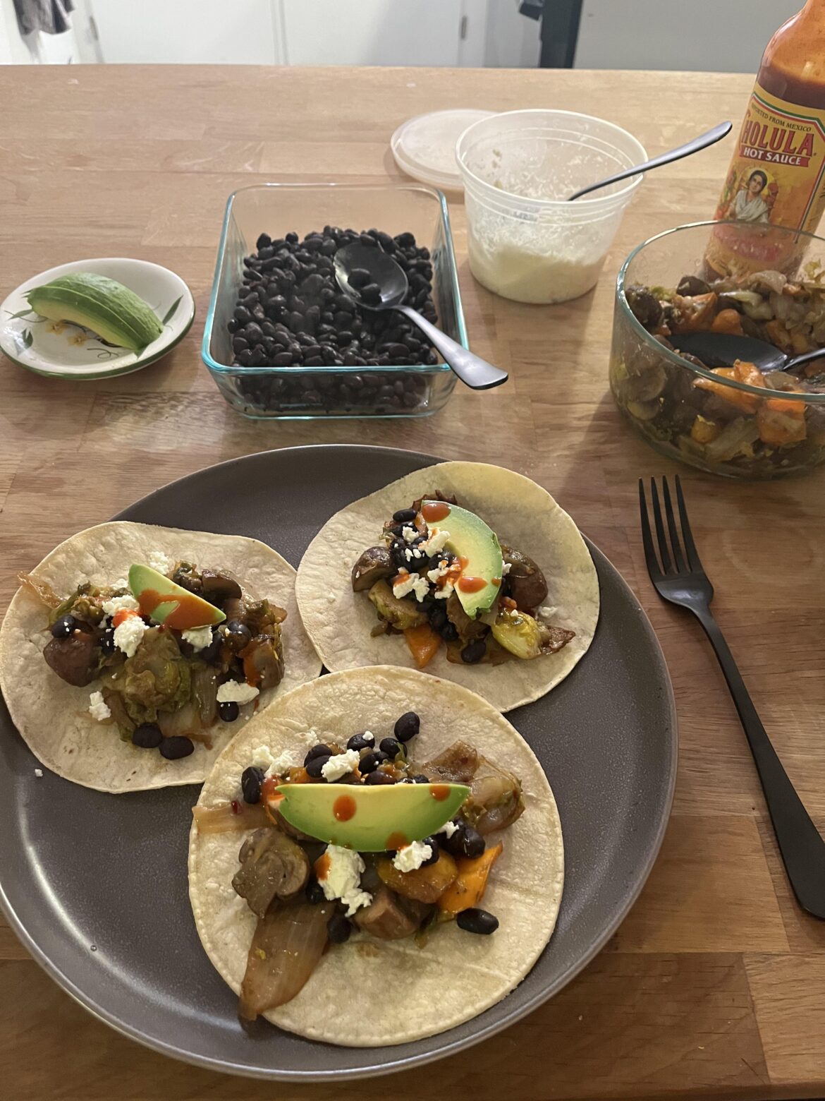 Veg tacos and black beans