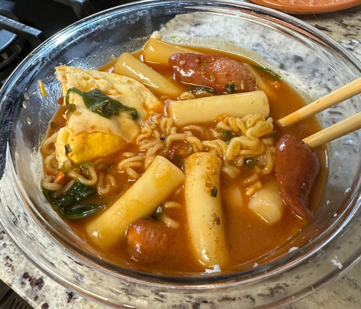 I made a quick version of rabokki!