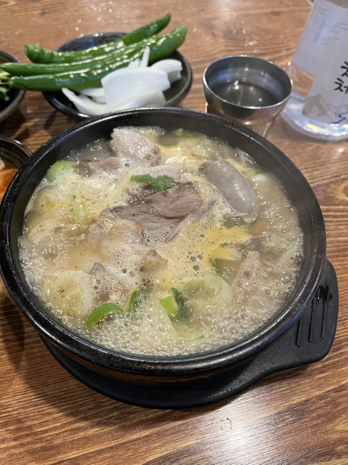 Soondae-Guk @ Nongmin Baekam Wang Soondae, Gangnam. Perfect choice in the midst of the arctic blast hitting seoul last week