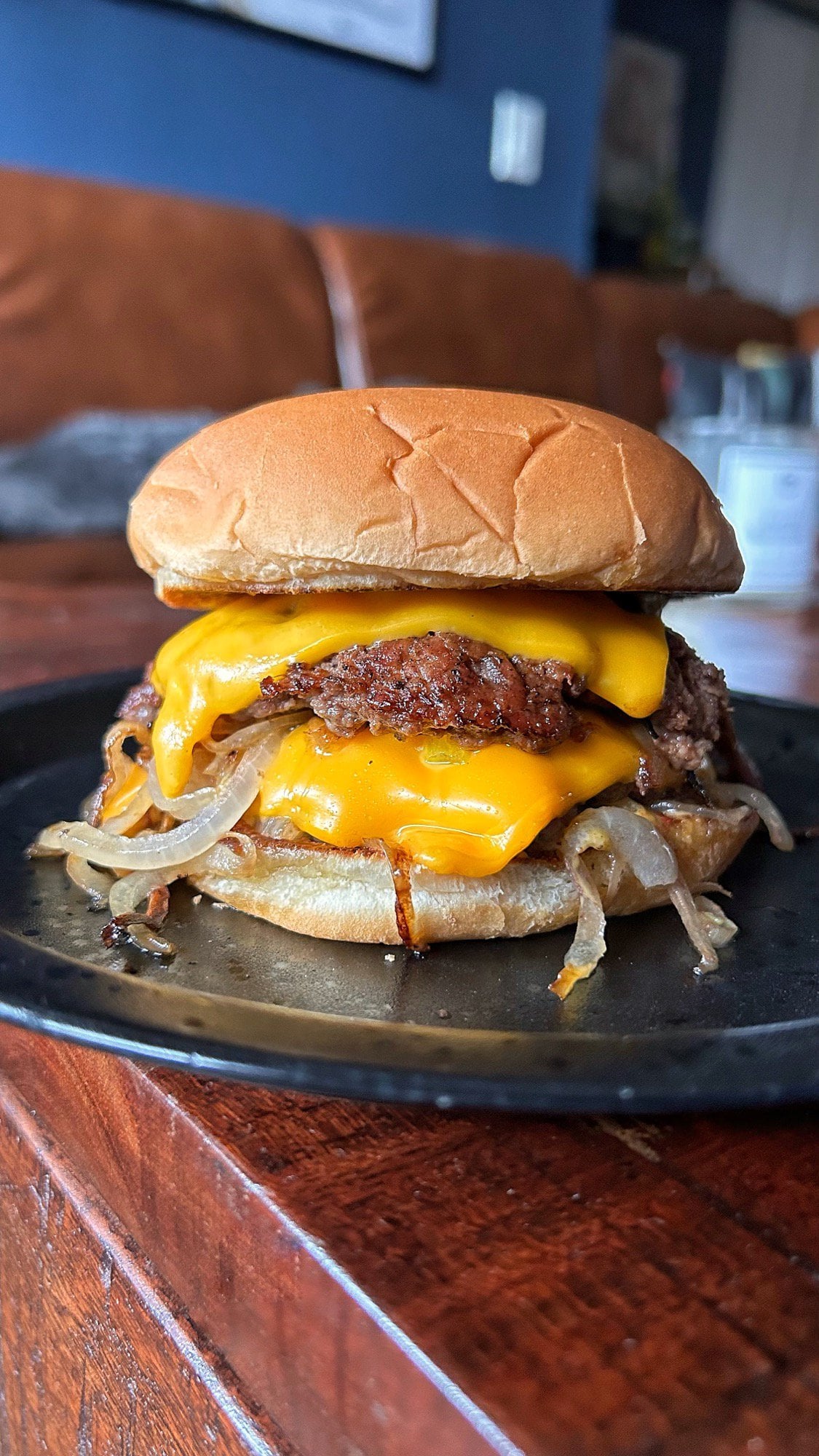 Double Onion Smash w/American cheese, burger sauce and hot peppers