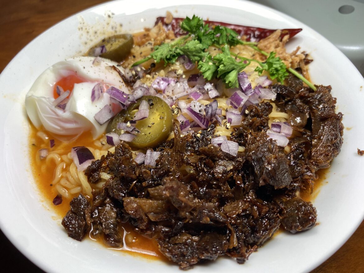 Birria ramen