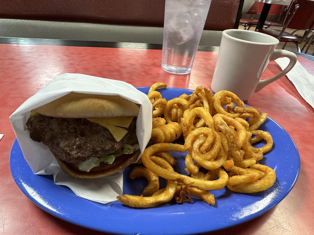 7AM cheeseburger, the cravings are real! Dining and Cooking