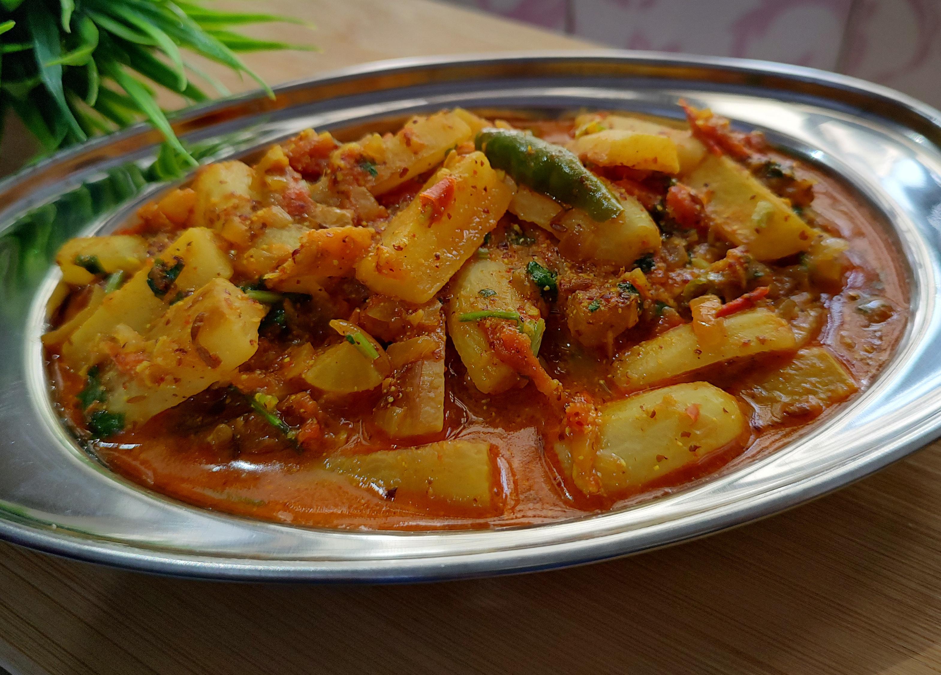 Mooli Ki Sabzi Radish Curry Recipe Dining and Cooking