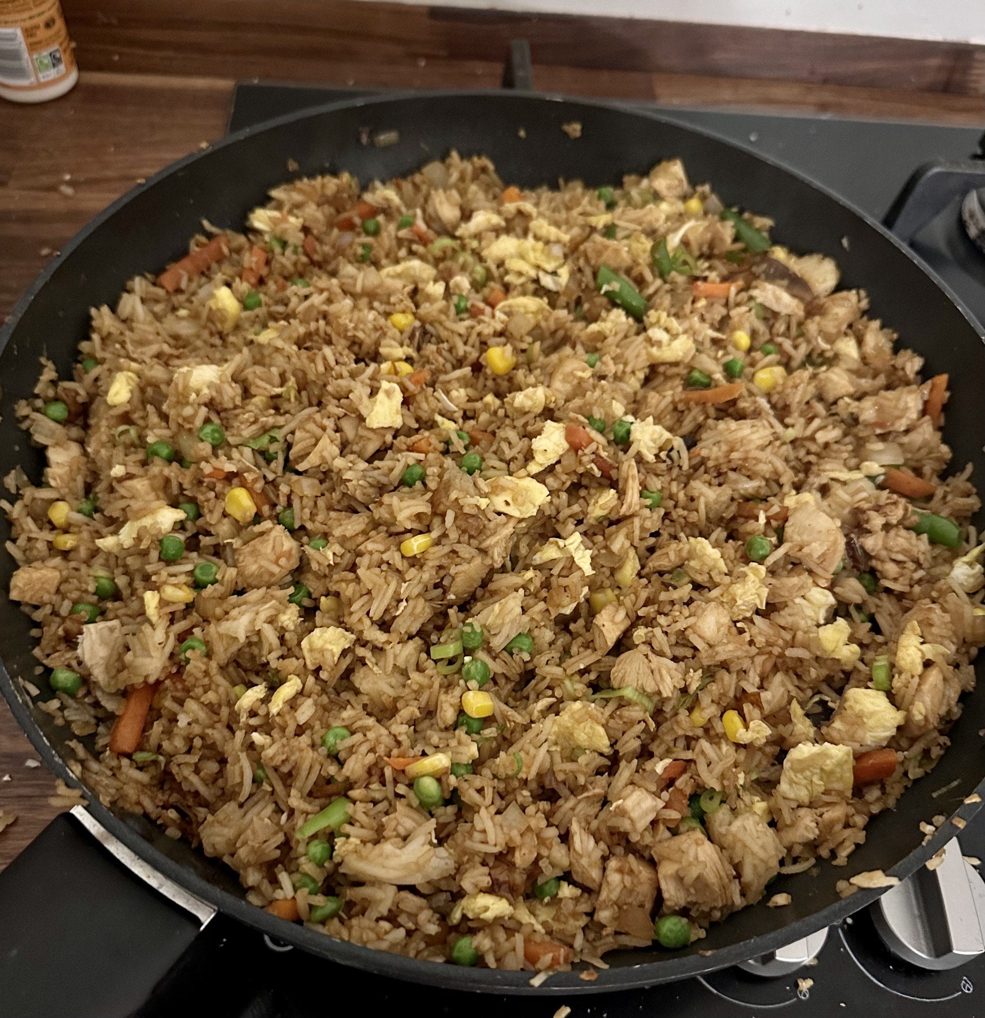Leftover chicken + leftover rice = chicken fried rice Dining and Cooking