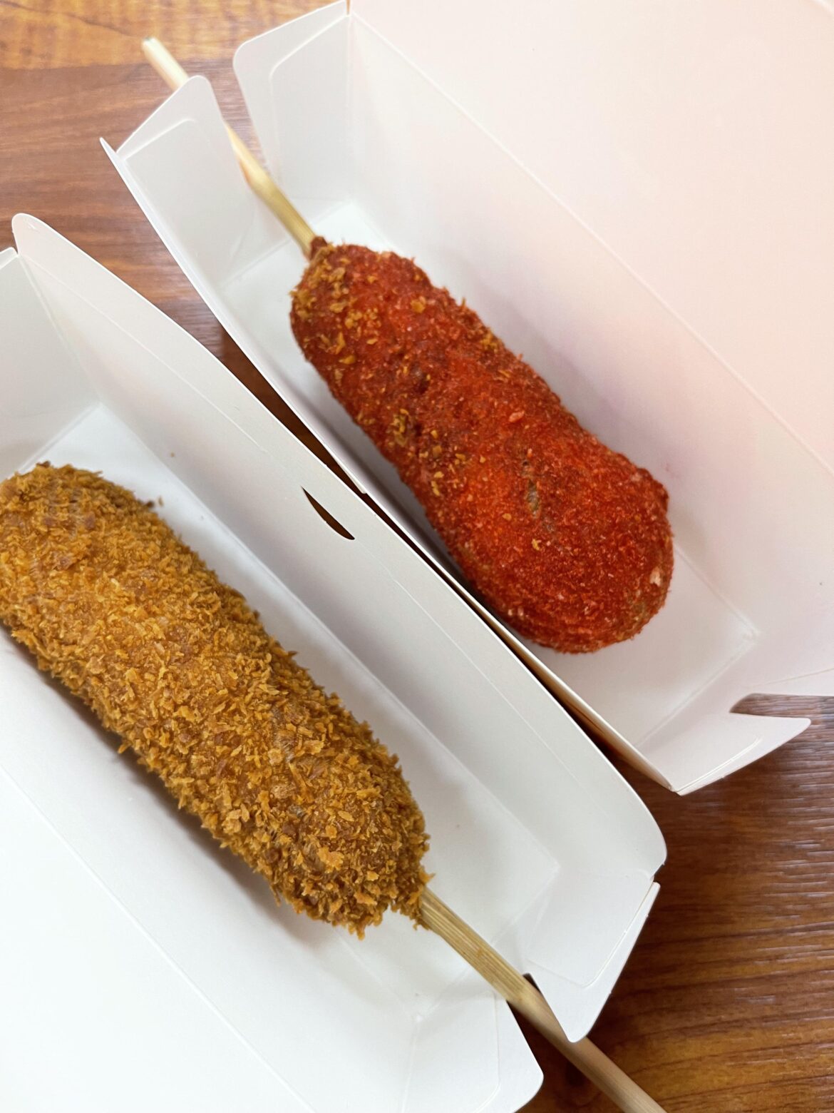 Finally got to try 매운치토스 핫도그🔥