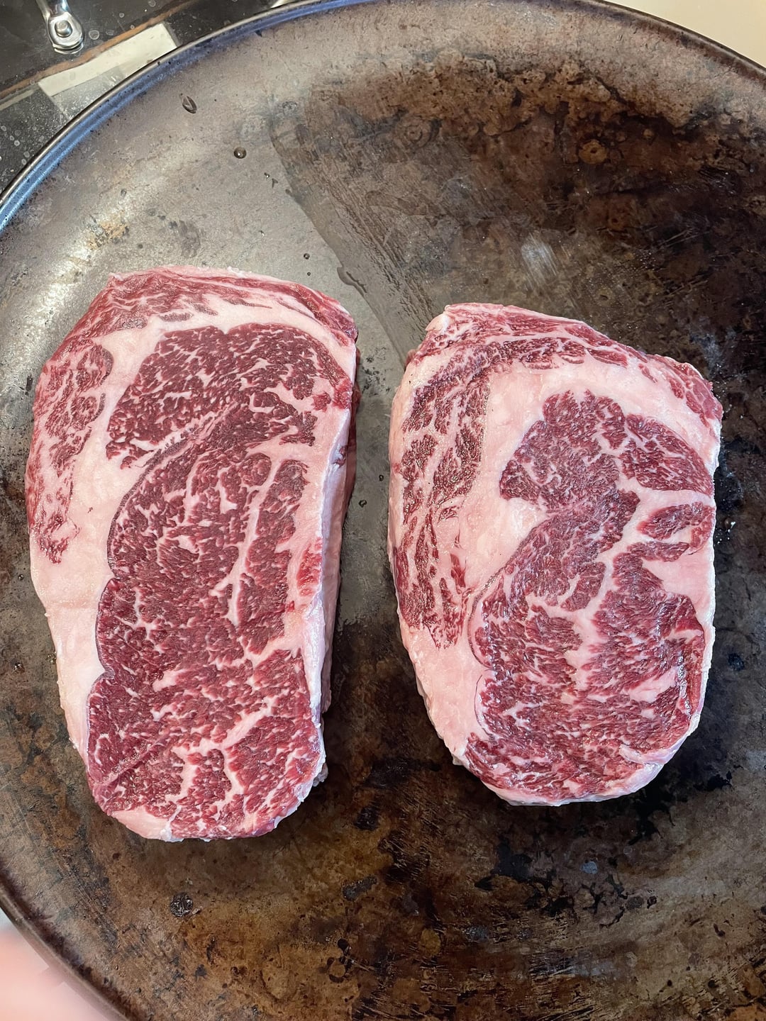 SRF Black Grade Ribeye Dining and Cooking