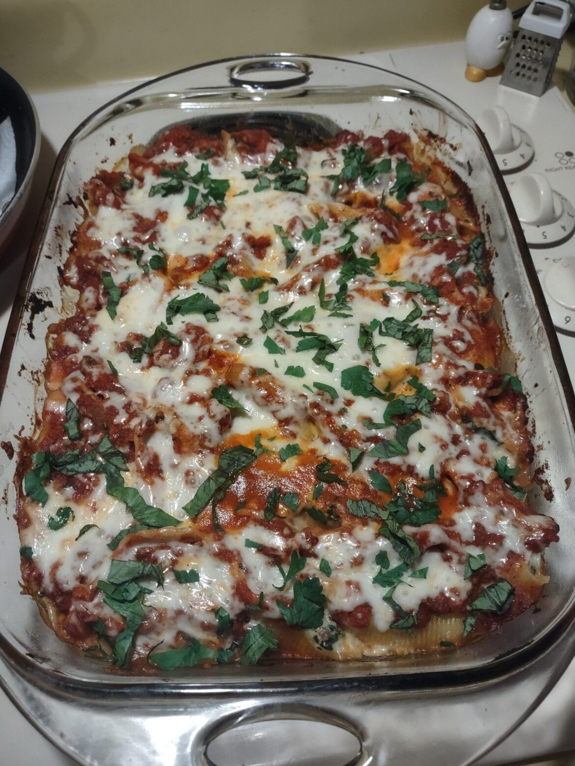 Ricotta stuffed giant pasta shells, made by my Mom ❤️