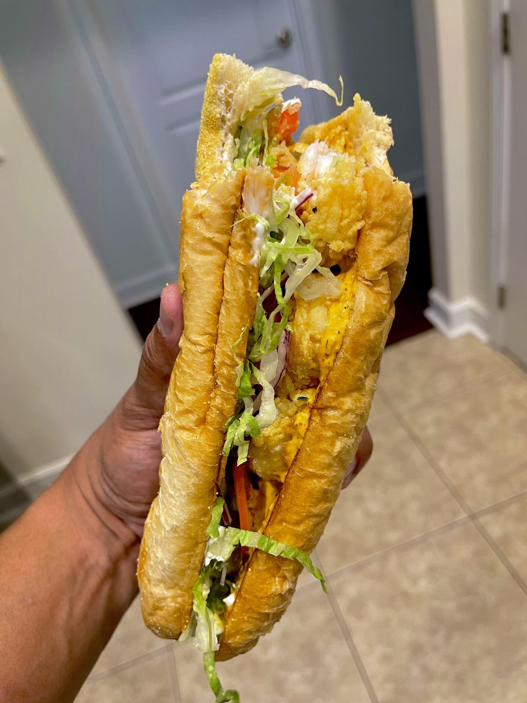 shrimp-po-boy-dining-and-cooking
