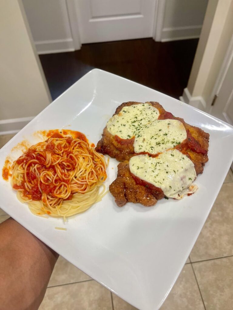 [Homemade] Chicken Parmesan and spaghetti