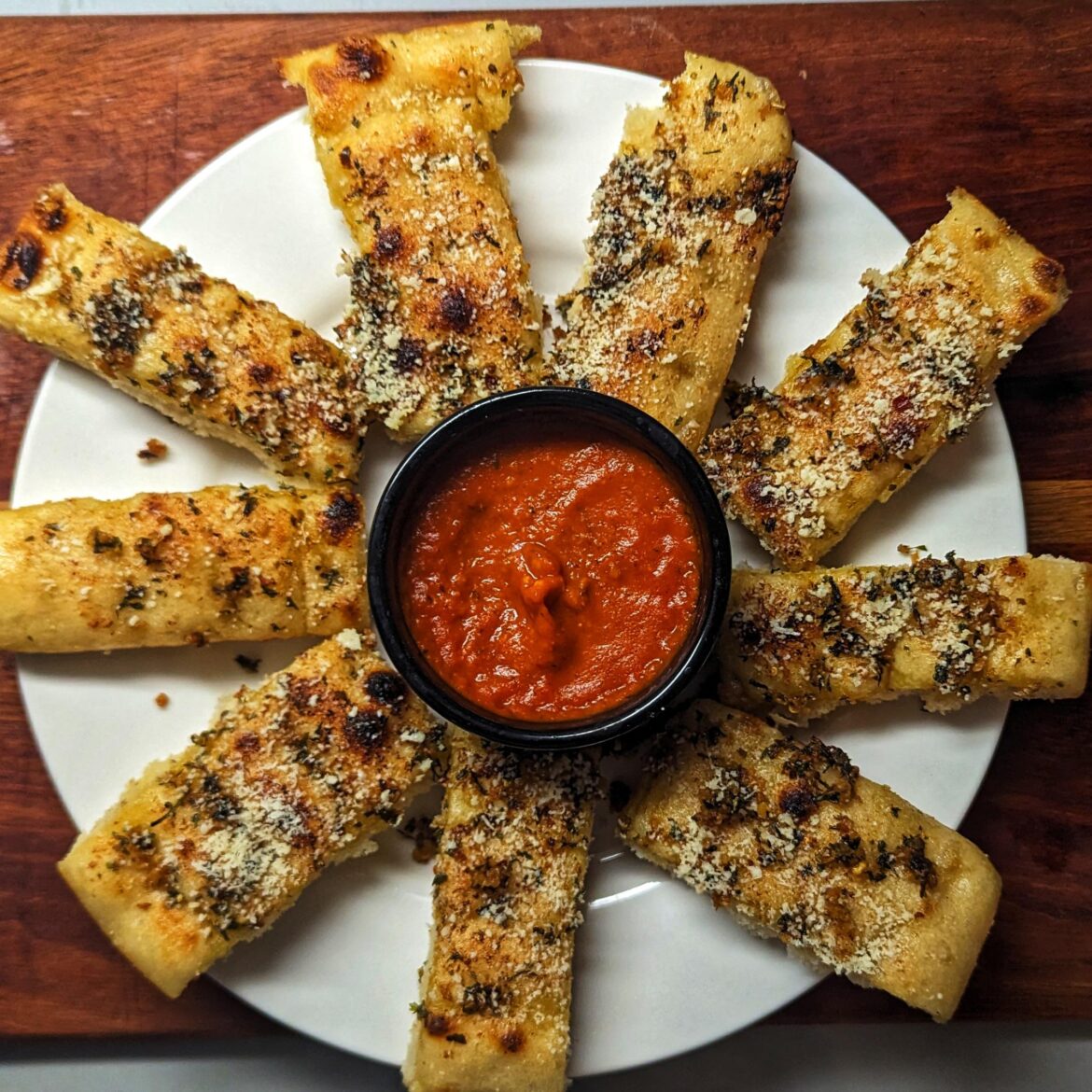 [homemade] garlic parmesan bread sticks