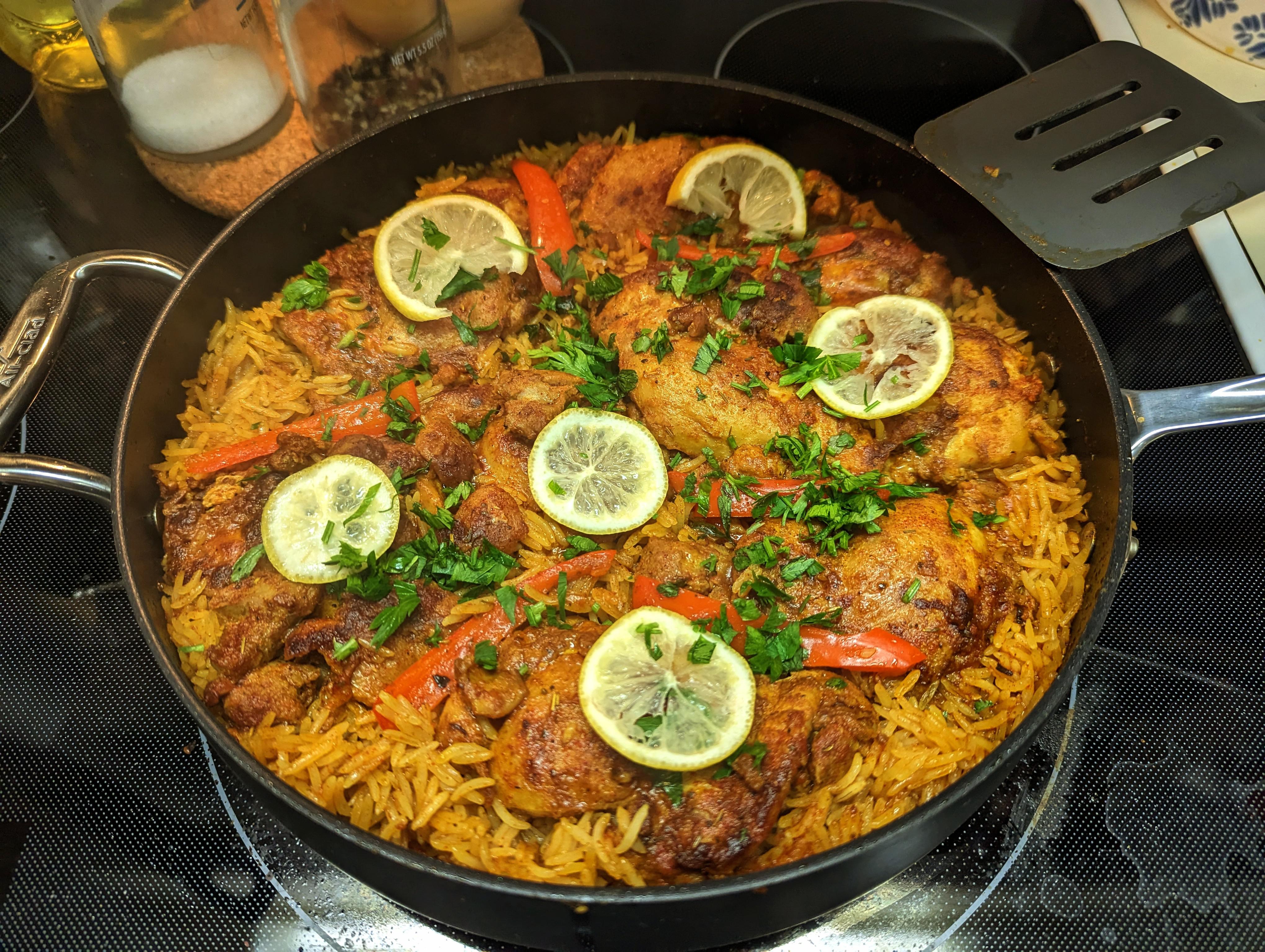 [homemade] One pan Spanish chicken and rice Dining and Cooking