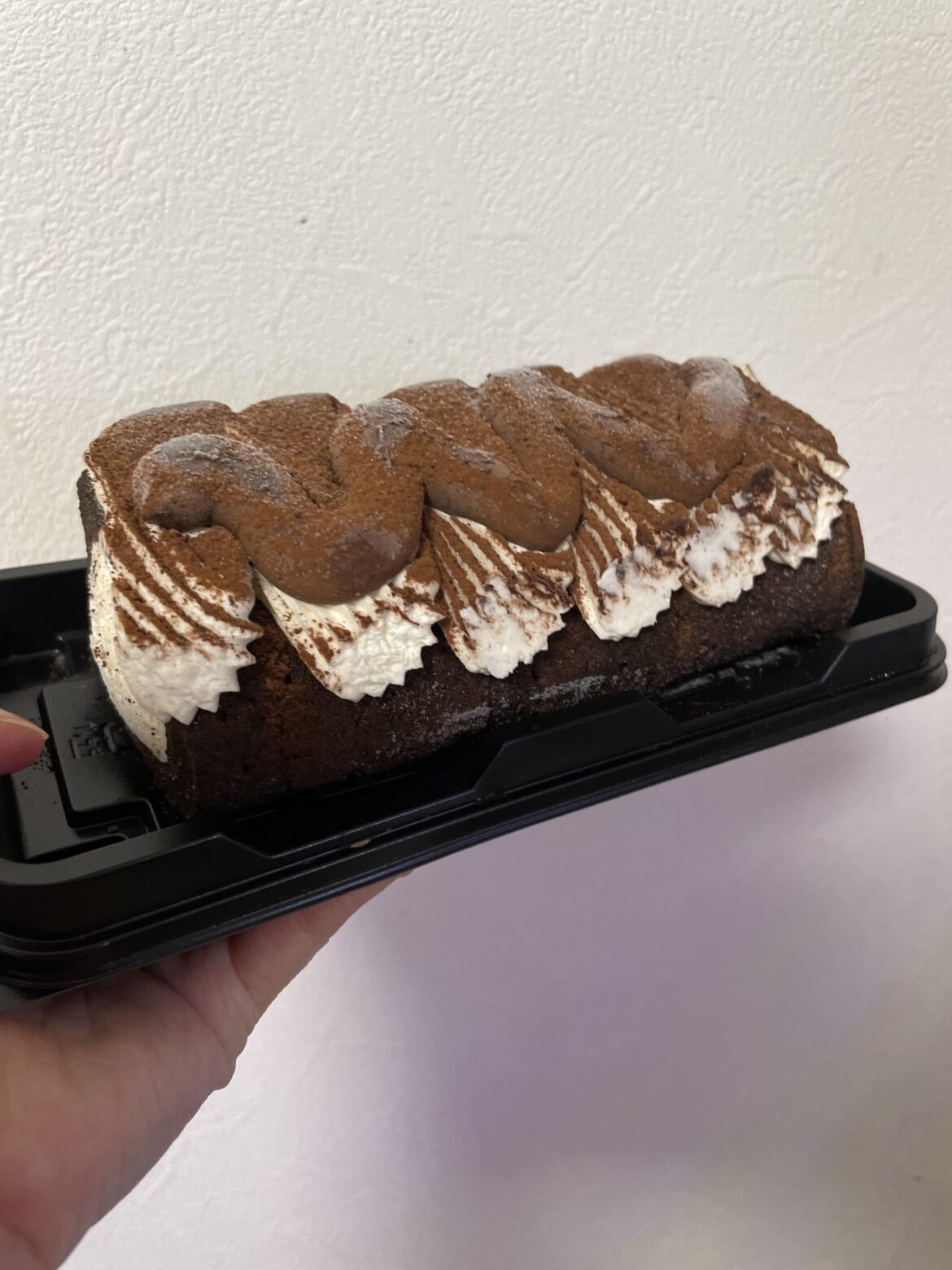 Tiramisu Roll Cake