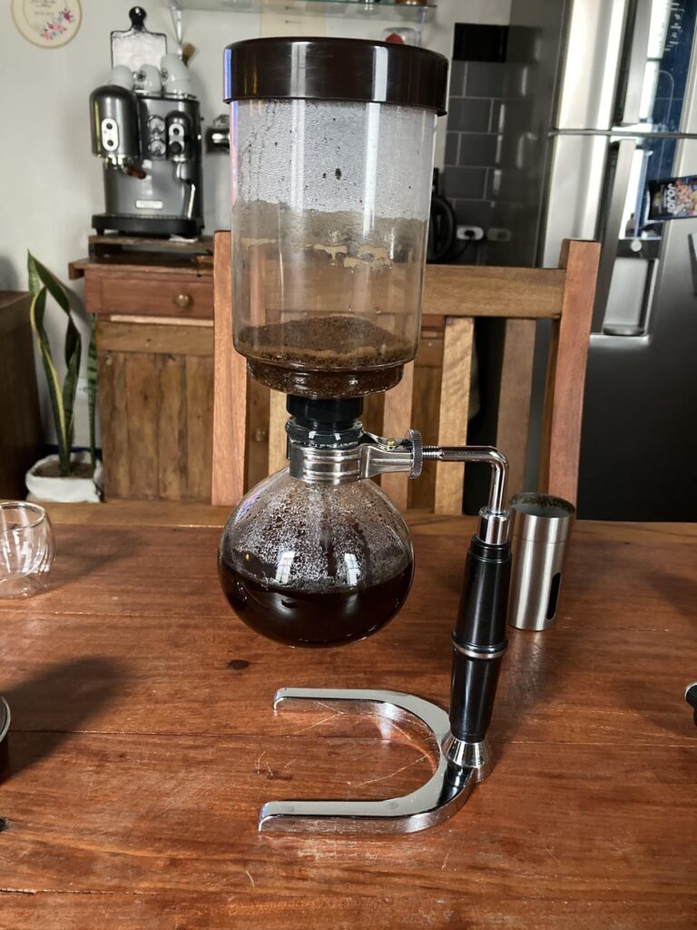 Do you guys have tried these siphons? I find the result tastier than drip or press.