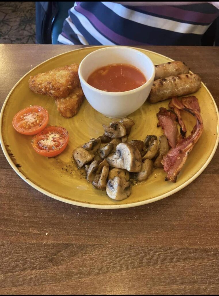 This is the worst fry up I've ever seen. (u/andysniper)