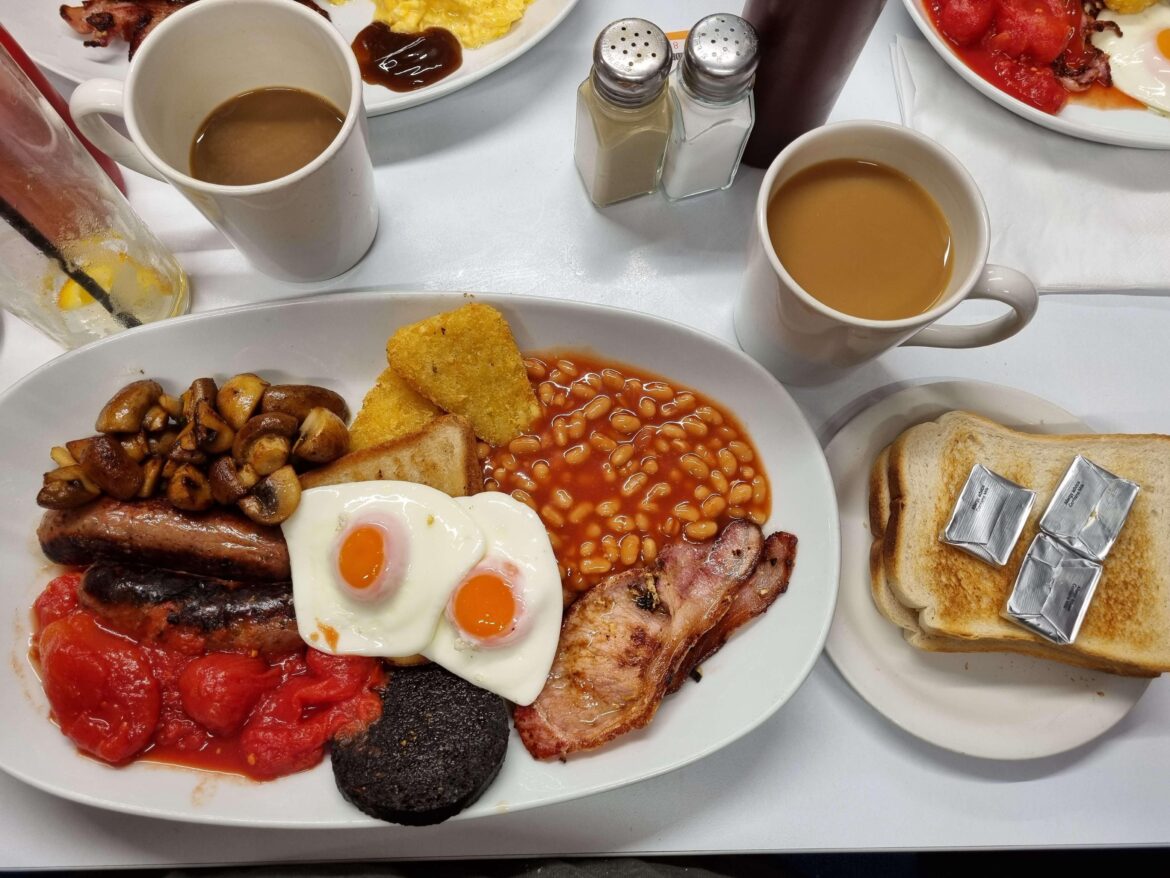 Popped over to Super Sausage to enjoy a Full Monty the other day!