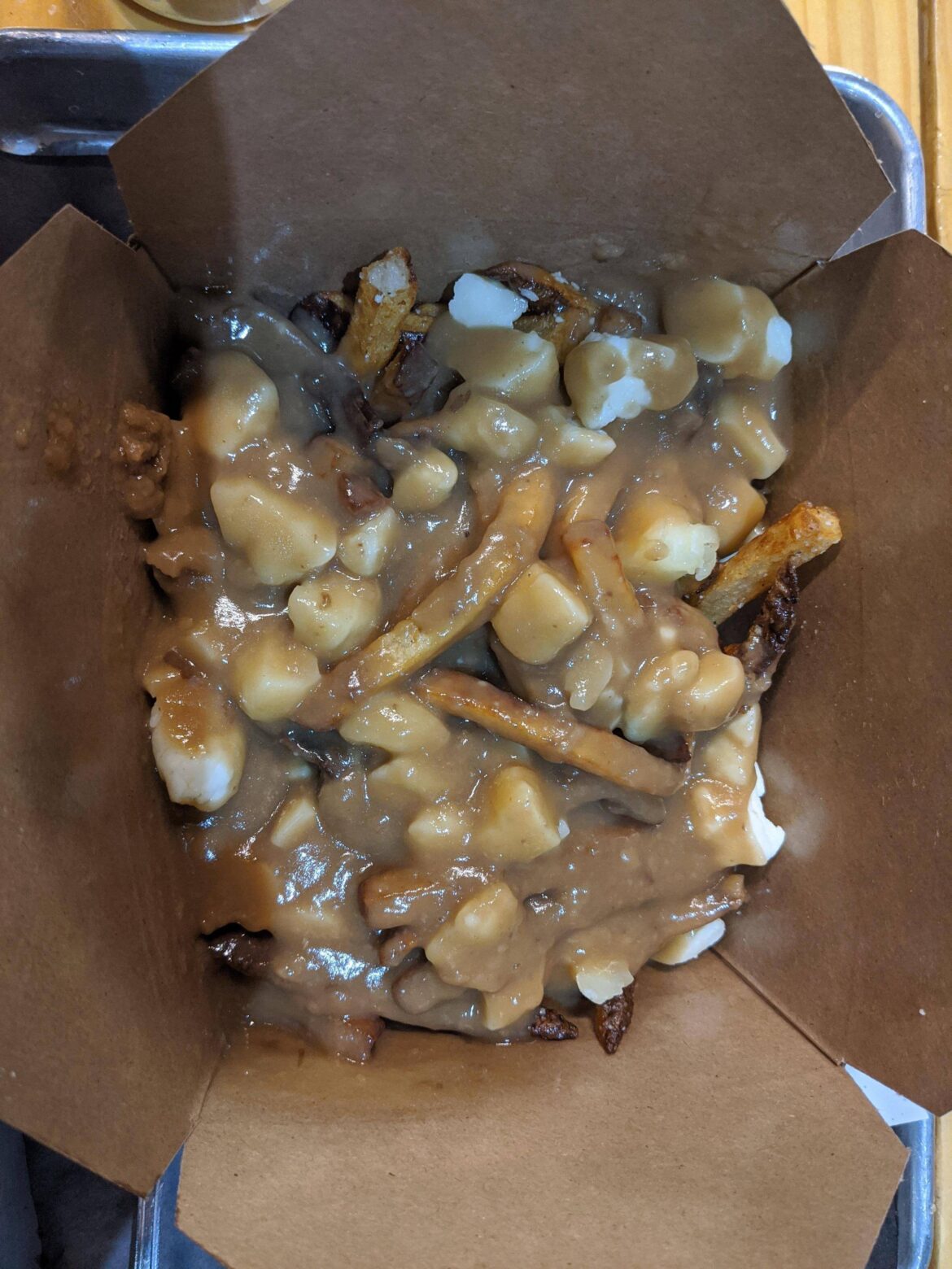 Detroit Shipping Co. - Motor Burger - Poutine