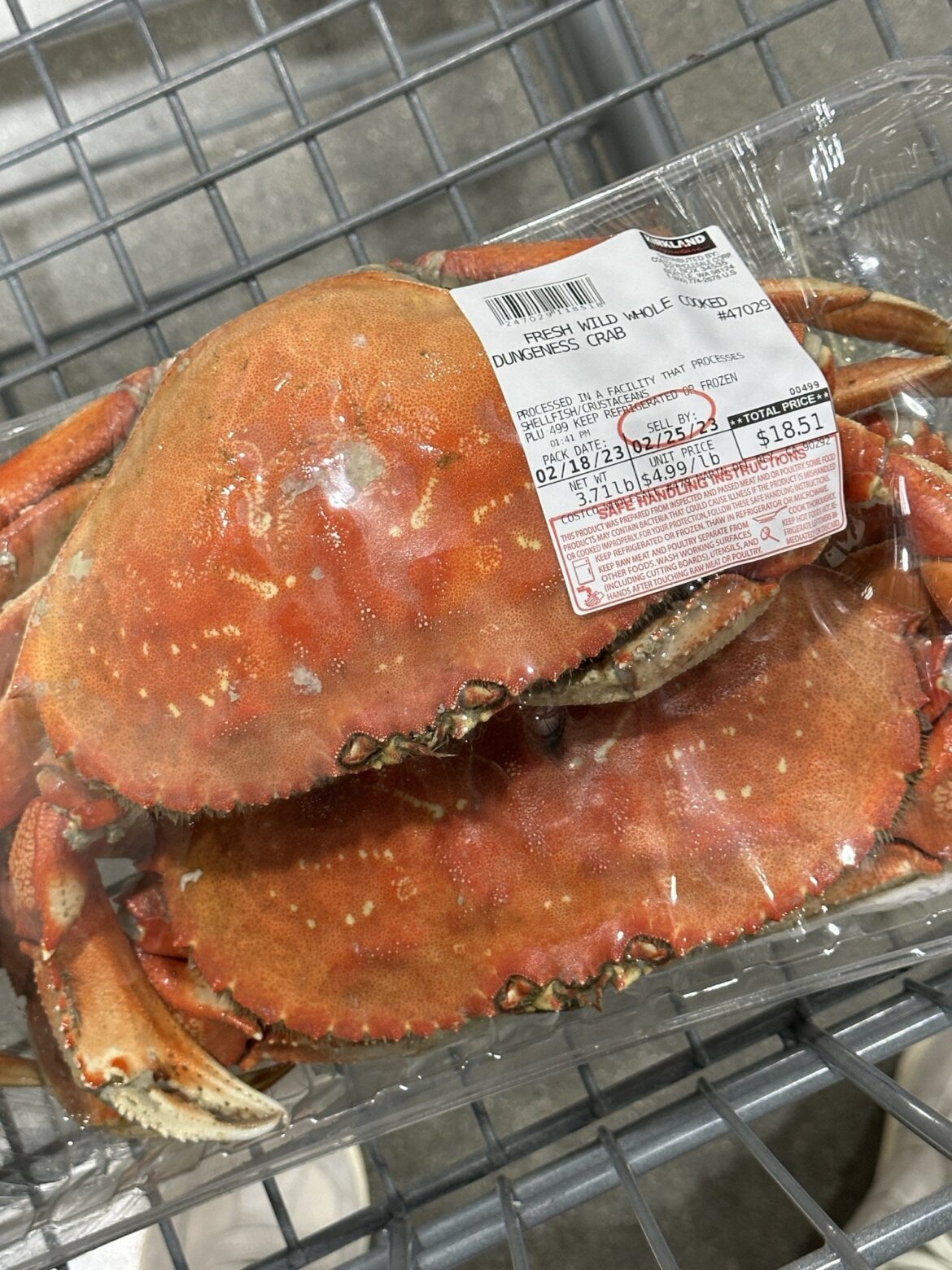 Dungeness Crab is $5 a pound at Costco right now (Got this one at the MDR location)
