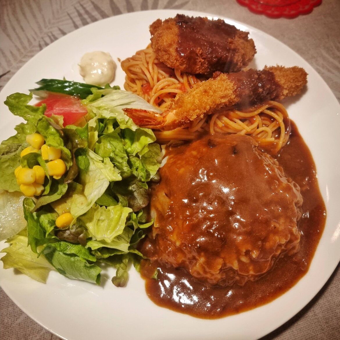 Toruko rice (rice and spaghetti, usually with pok cutlet). A dish from Nagasaki!