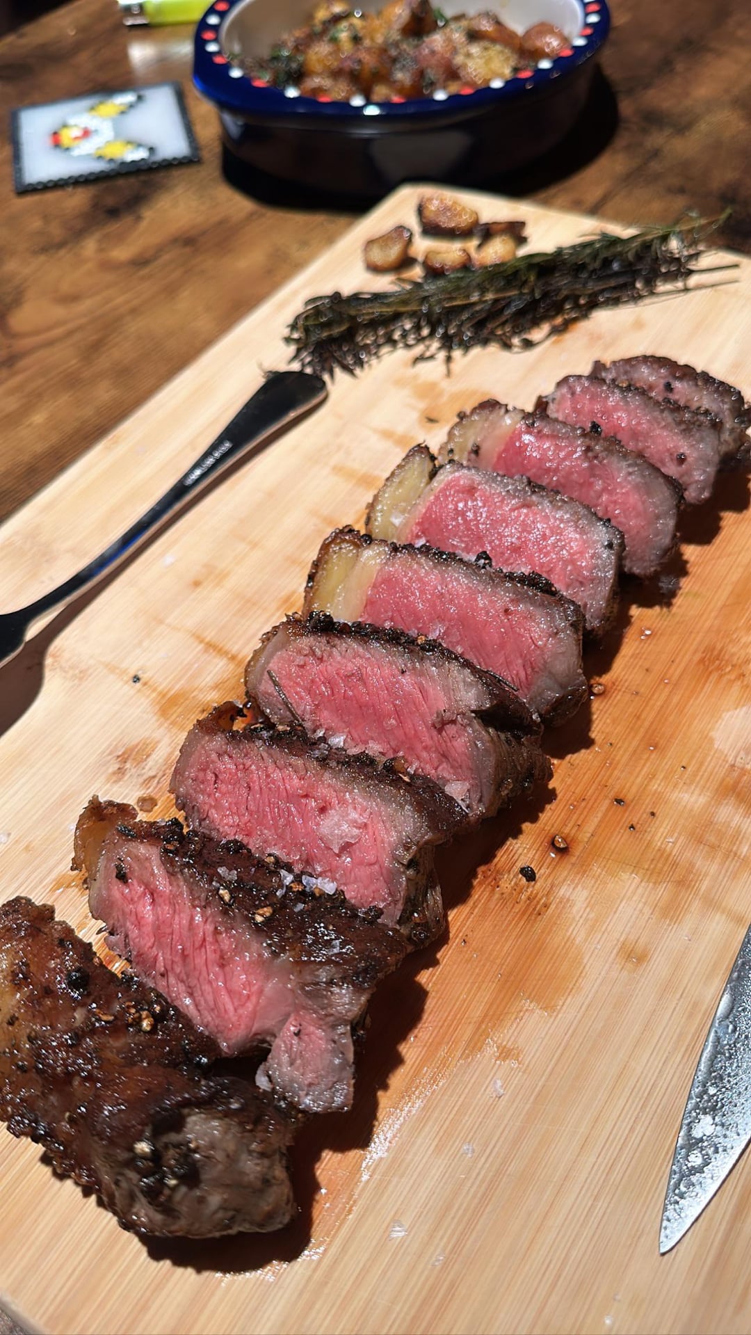 Unpopular opinion NY Strip >> Ribeye Dining and Cooking