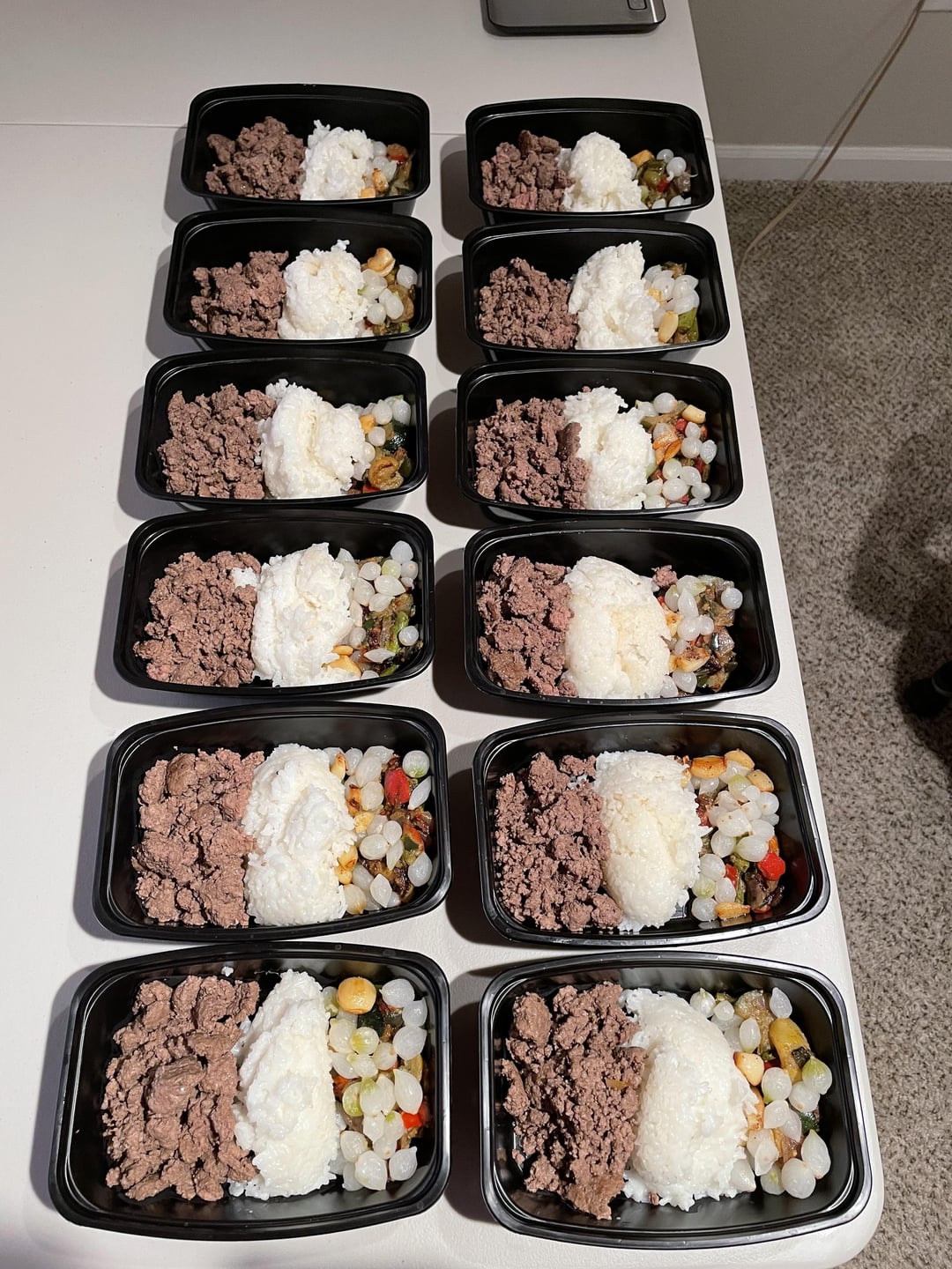 3lbs 85/15 hamburger, 32oz Pearl Onions, 4 Cups of Sushi Rice, 2lbs