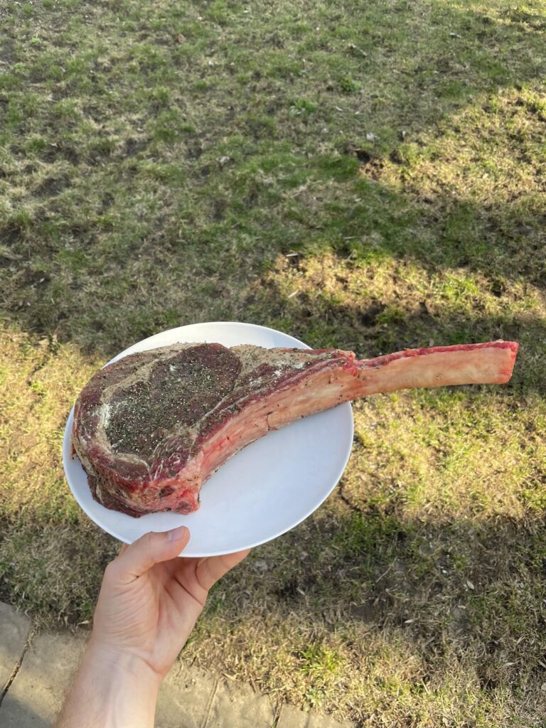 3.5 lbs Tomahawk Steak