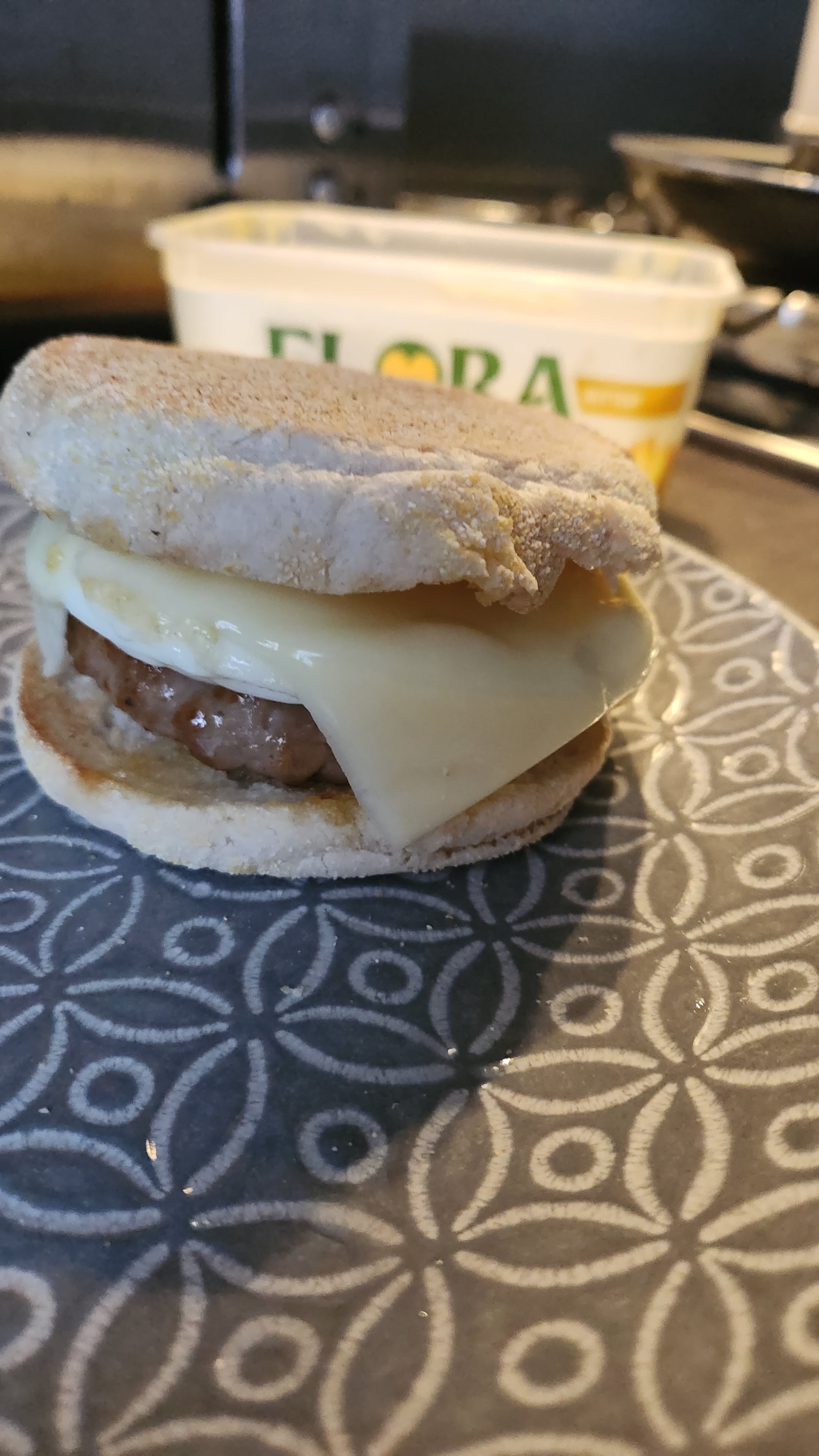 My attempt of a McDonald's breakfast muffin 😋 Dining and Cooking