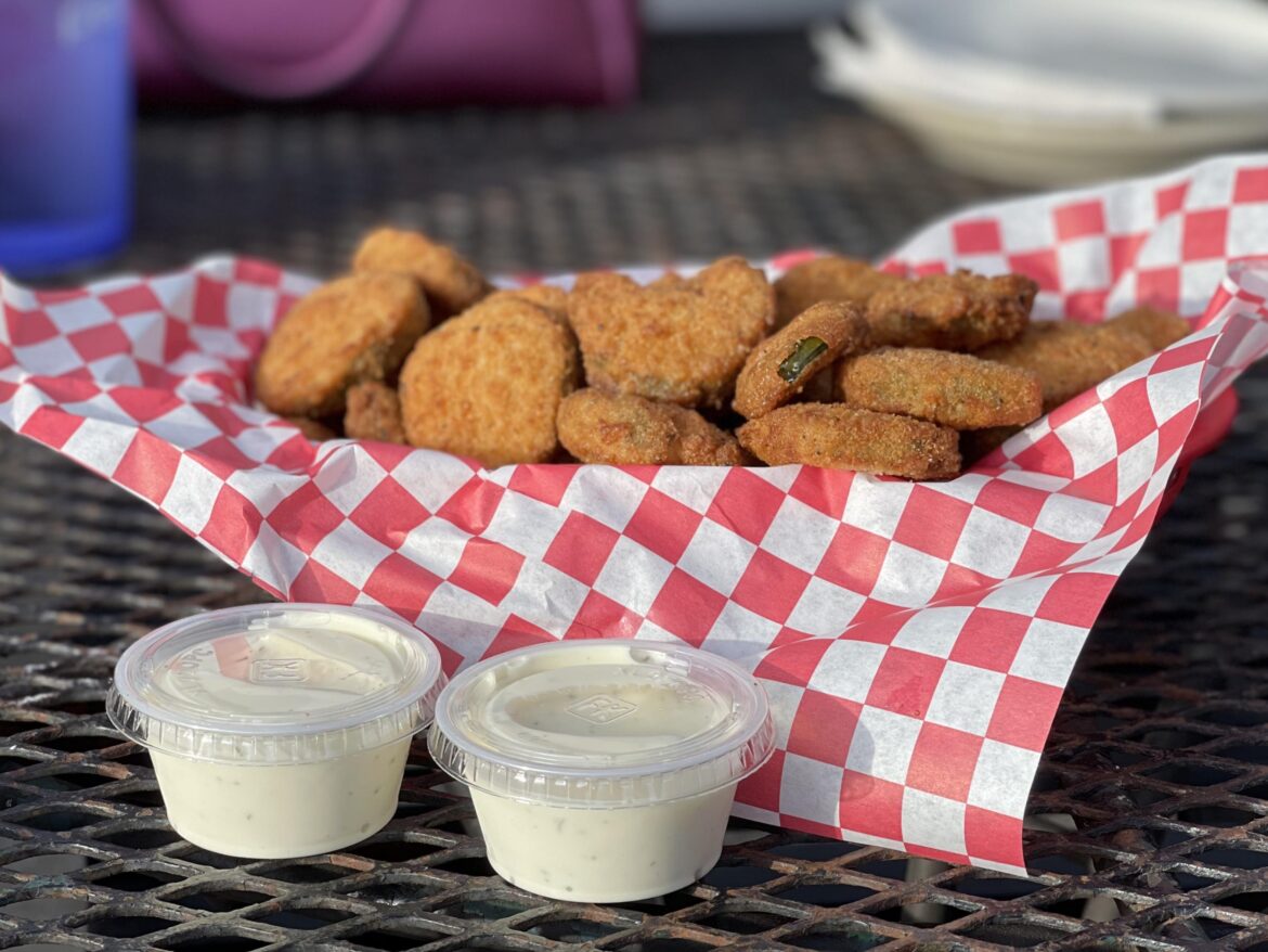 pour house has the best fried pickles i’ve ever eaten — spicy beer-battered & thicc-cut