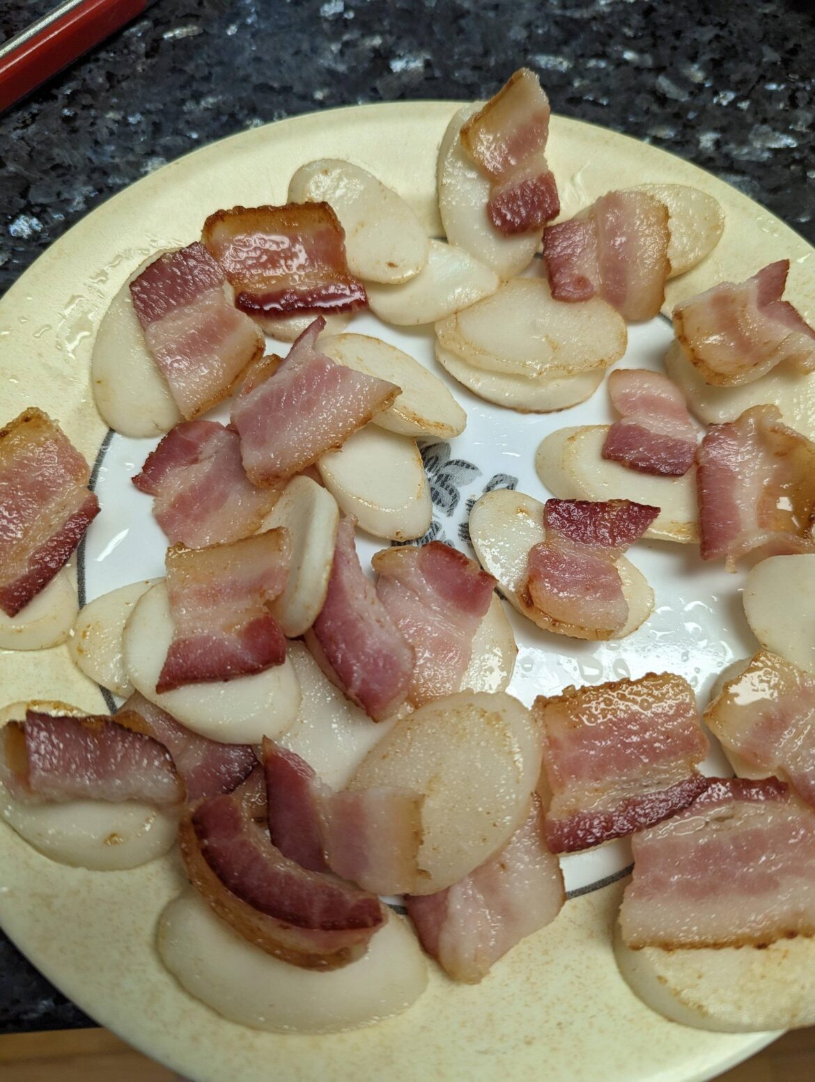 Perfect snack: Stir fried bacon and Dduk