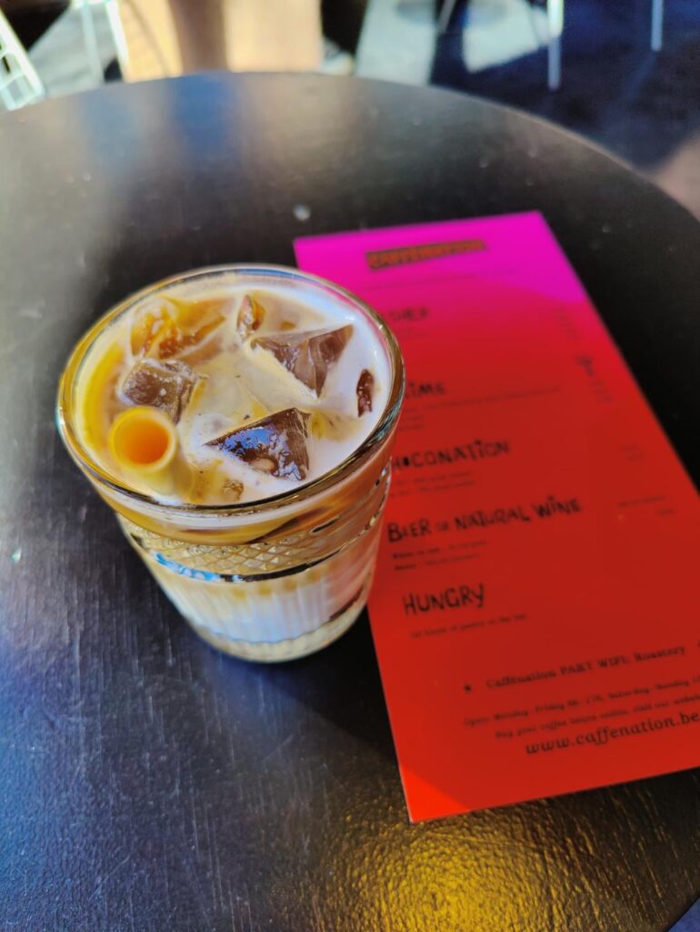 Finally the ☀️ is out! Time for an iced latte! (at Caffènation PAKT, Antwerp, 🇧🇪)